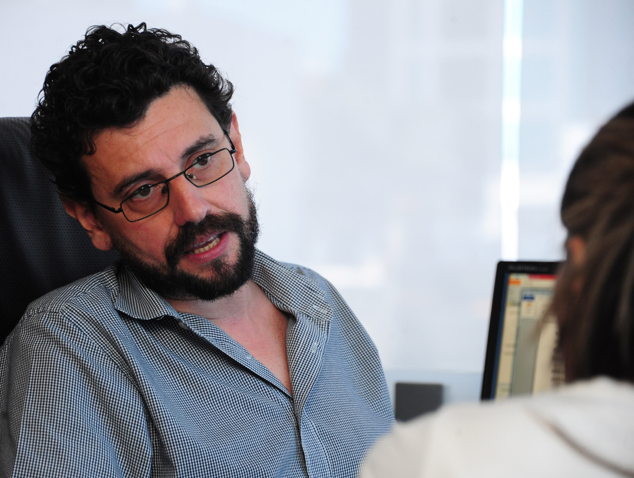 Entrevista al Director de Educación del MEC, Juan Pedro Mir, por becas Carlos Quijano