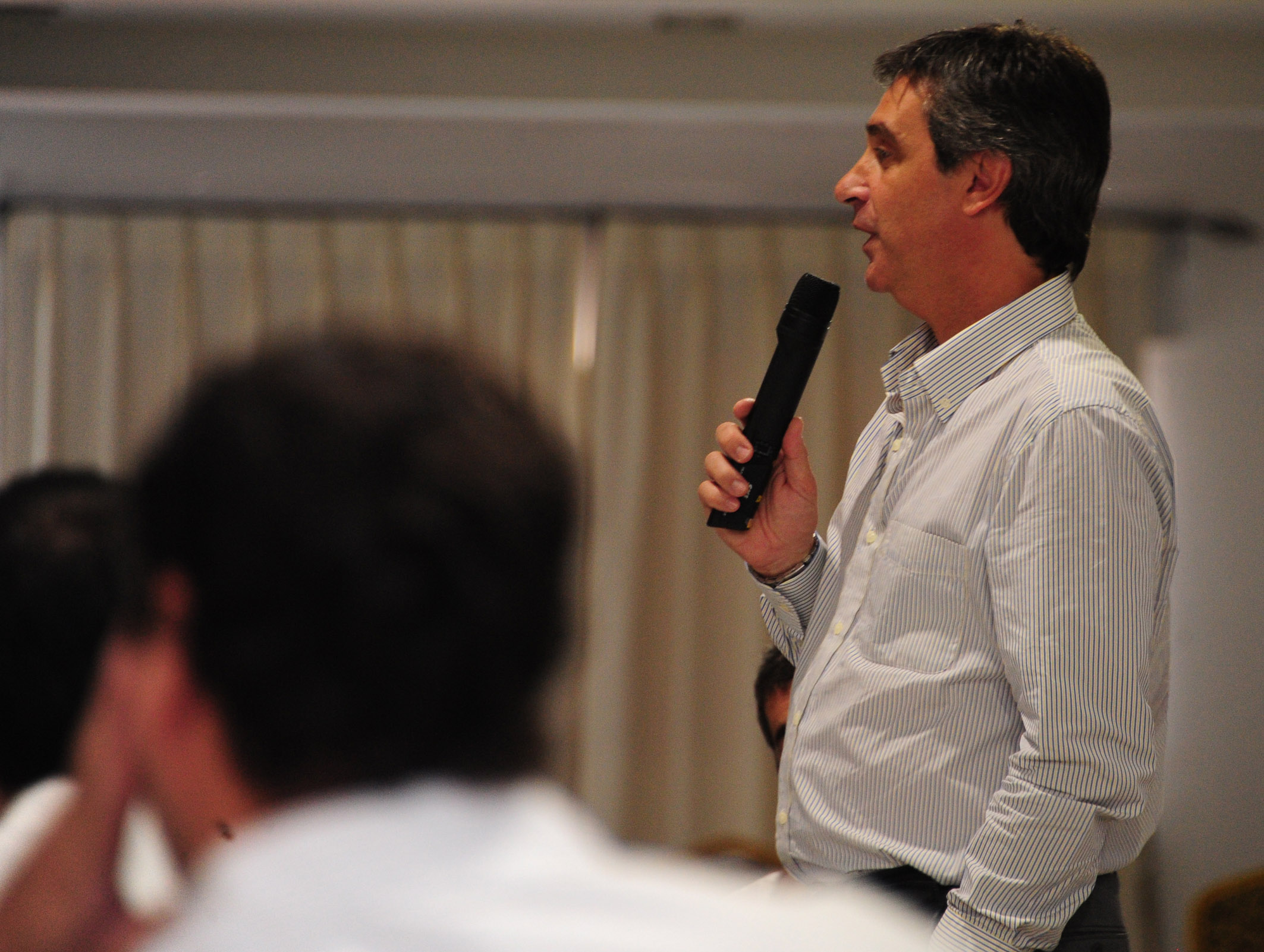 Álvaro García en Desayuno de trabajo - Desarrollo local y territorial en Paysandú 2015-2020