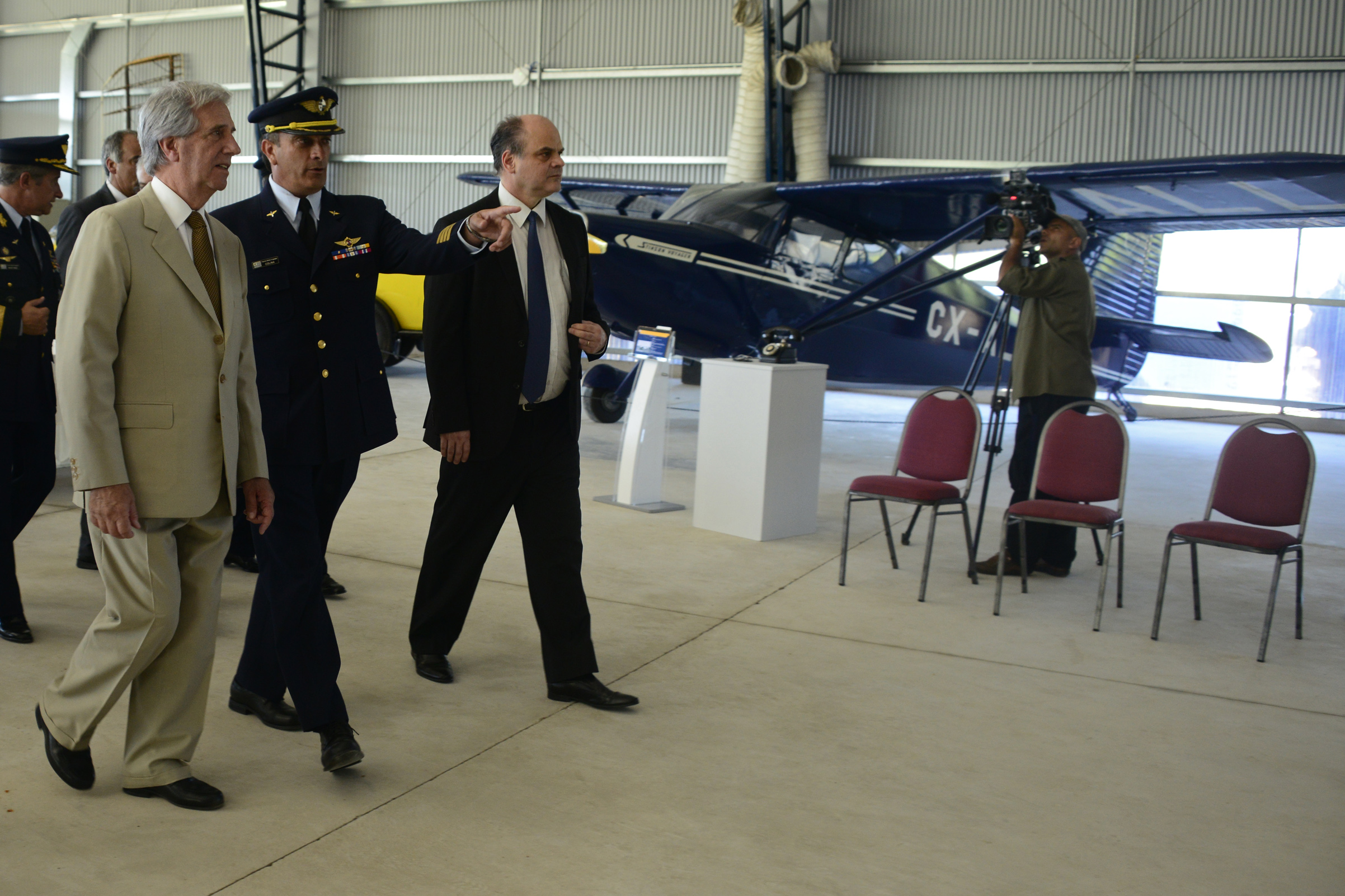El Presidente Tabaré Vázquez visitó las instalaciones del Museo Aeroespacial y de las Telecomunicaciones