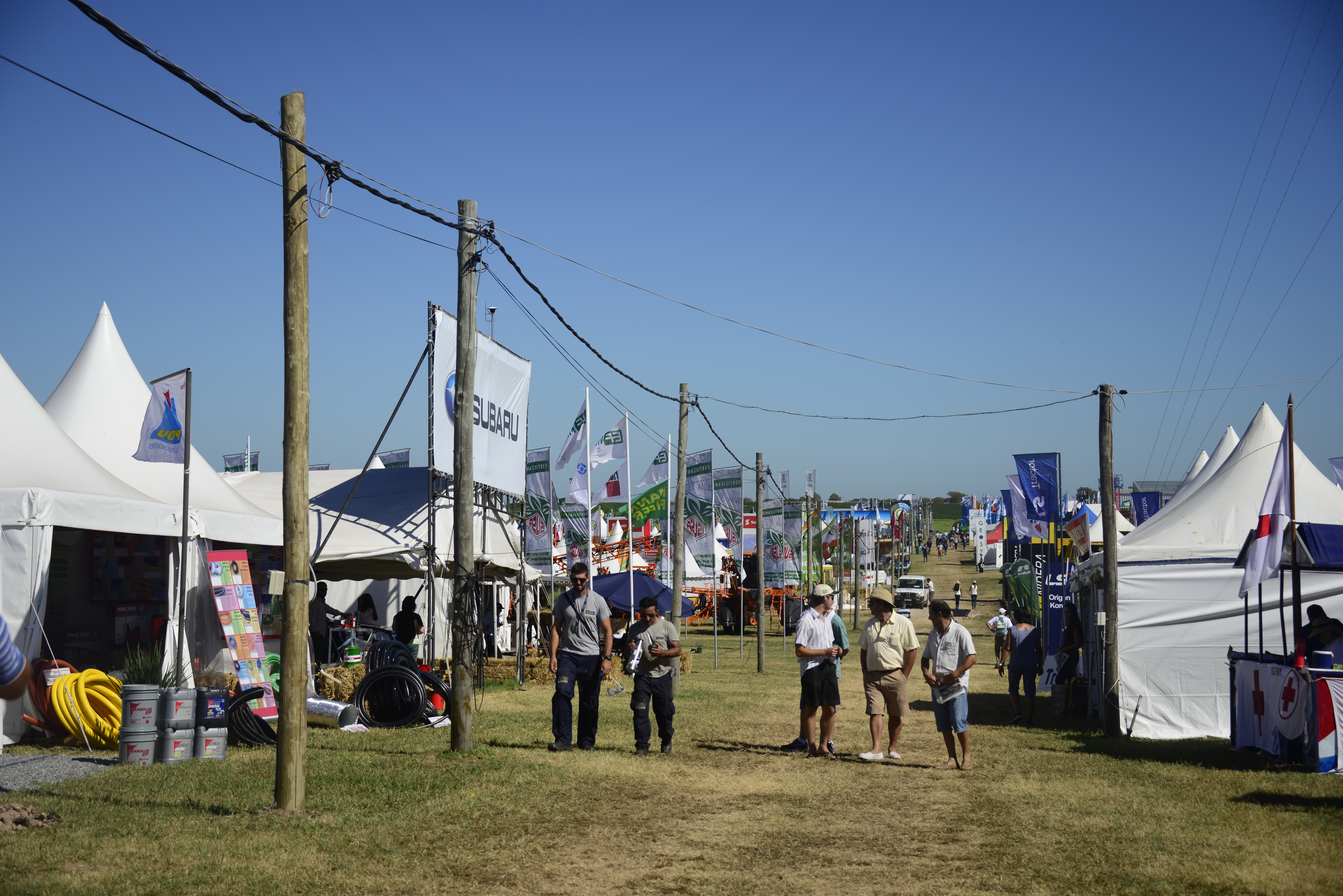 Instalaciones y stands de la Expo Activa