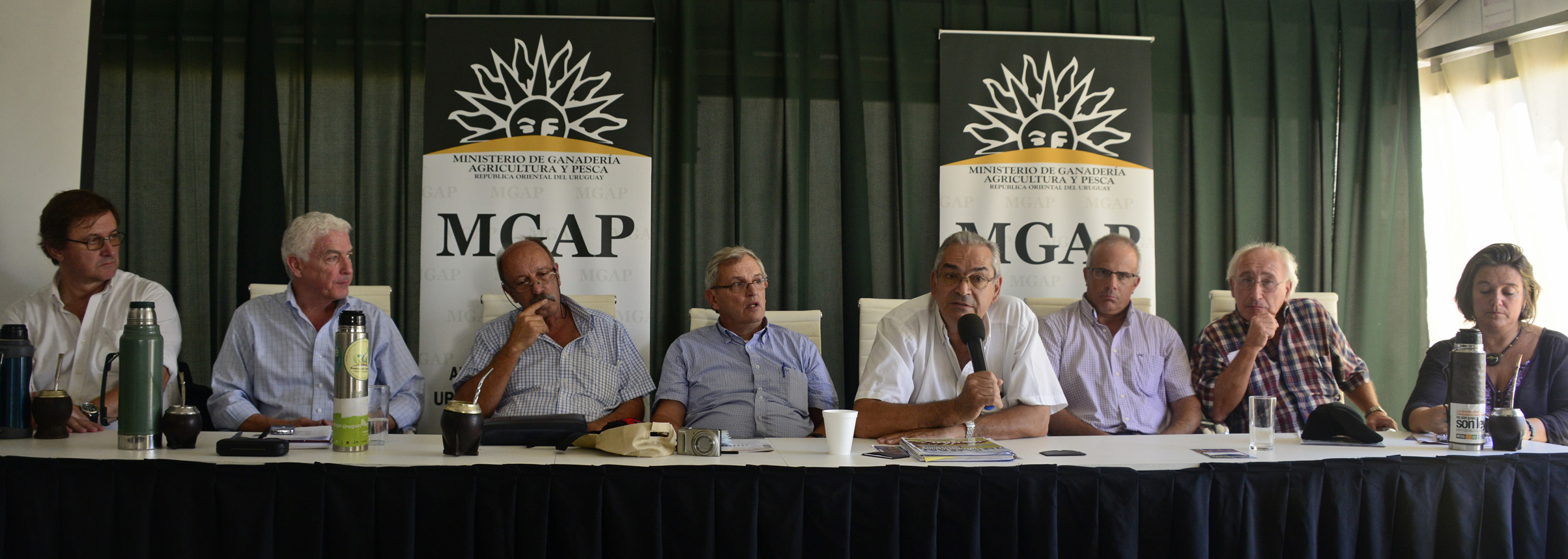 Conferencia de prensa de Enzo Benech, subsecretario del MGAP