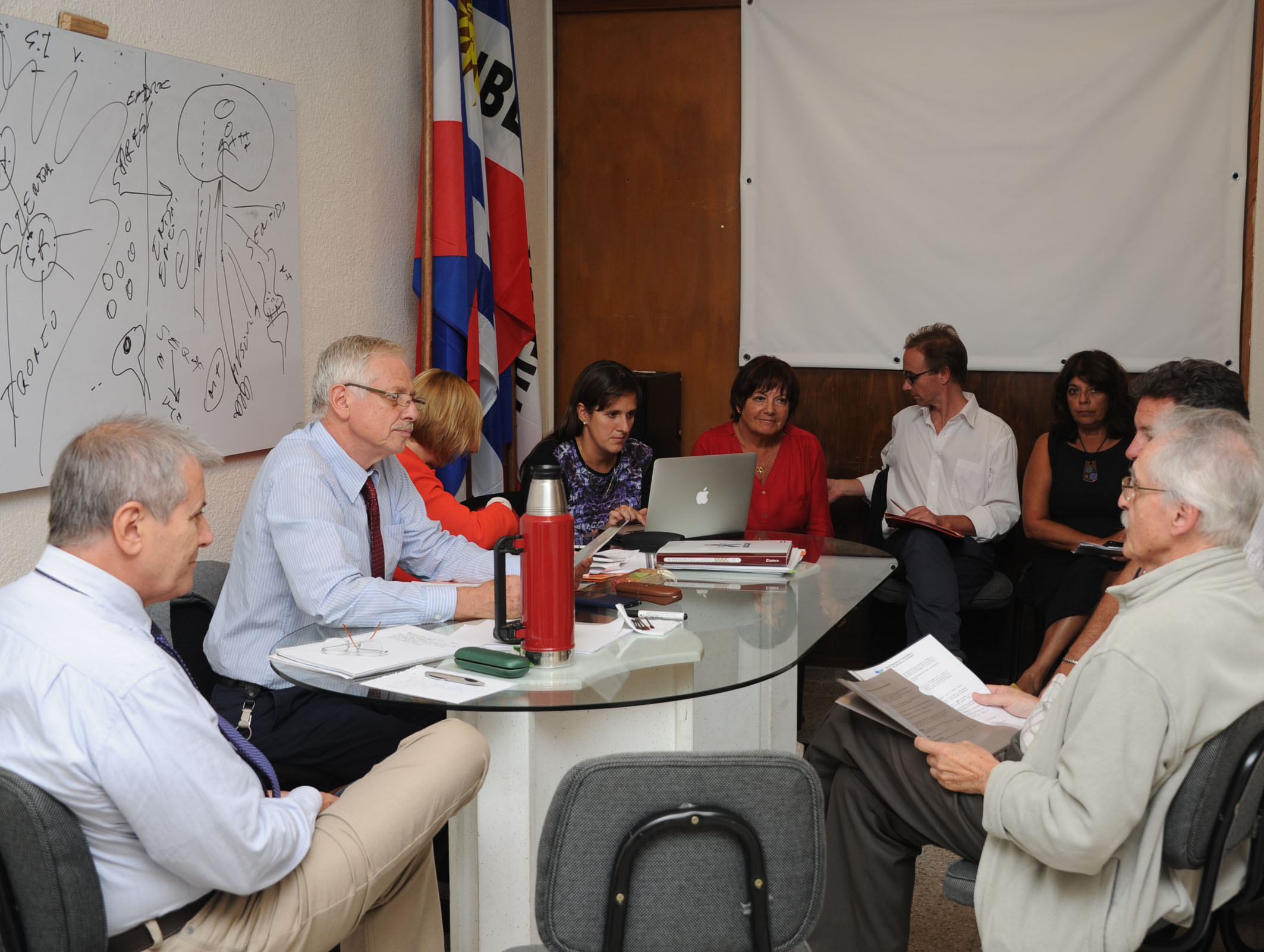 Autoridades de Gobierno continúan las reuniones luego del 1er. Consejo de Ministros abierto