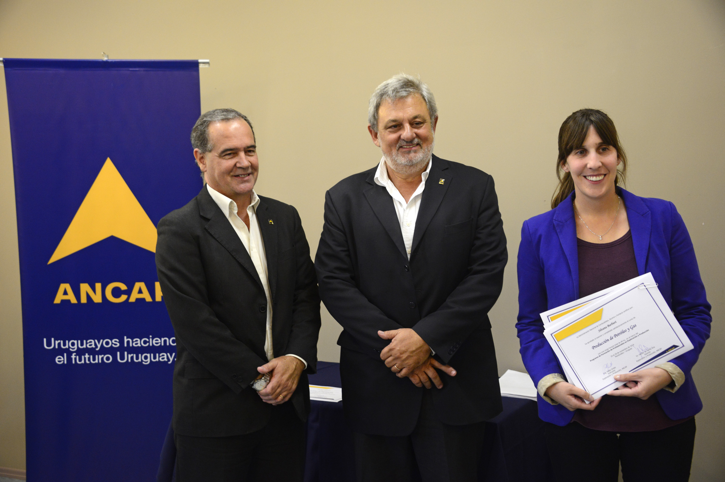 Diplomada del Centro de Capacitación de ANCAP