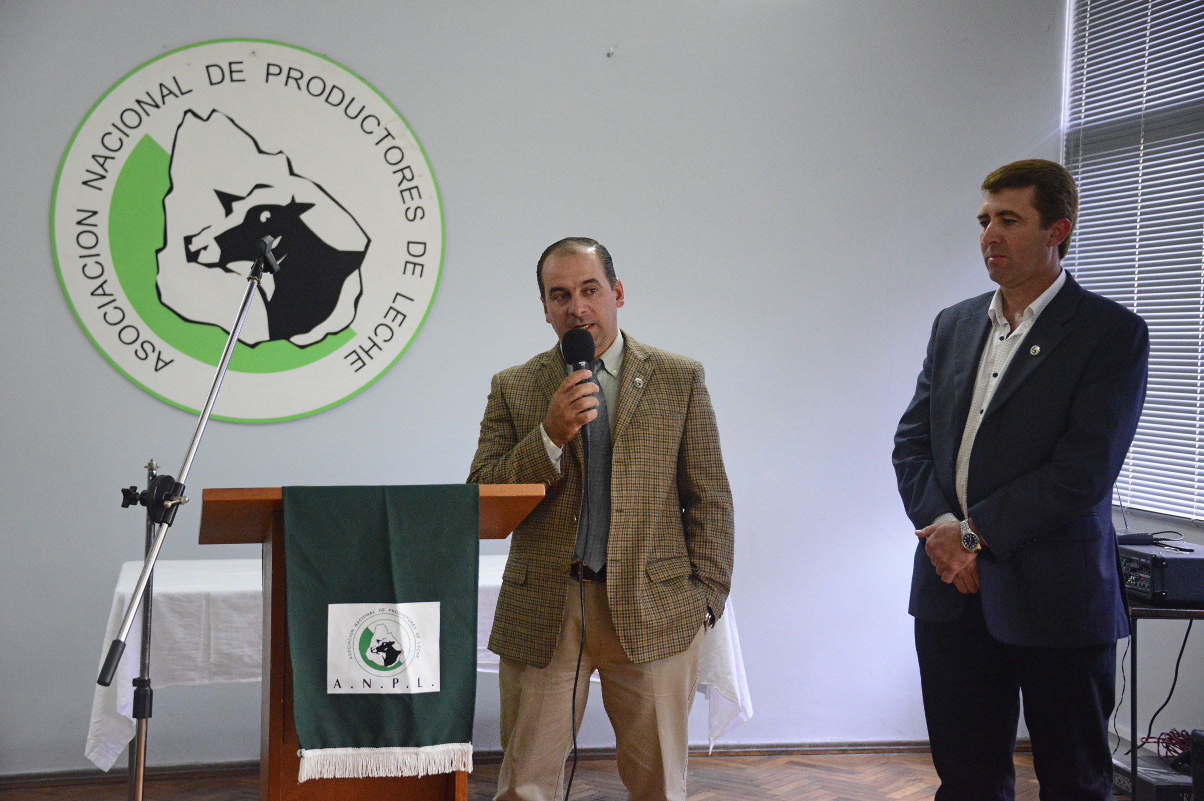 Asunción de las nuevas autoridades de la Asociación Nacional de Productores de Leche