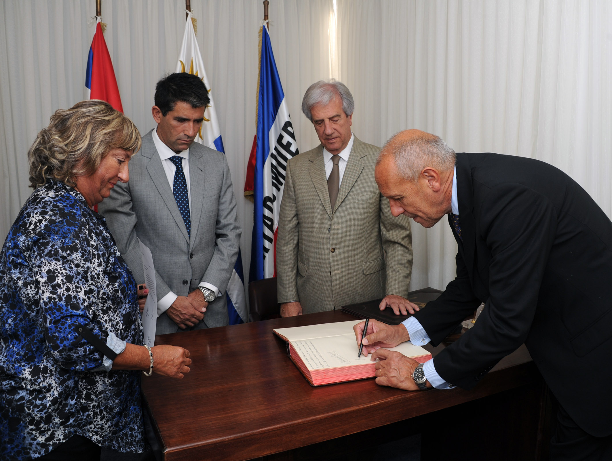 Firma de transmisión de mando