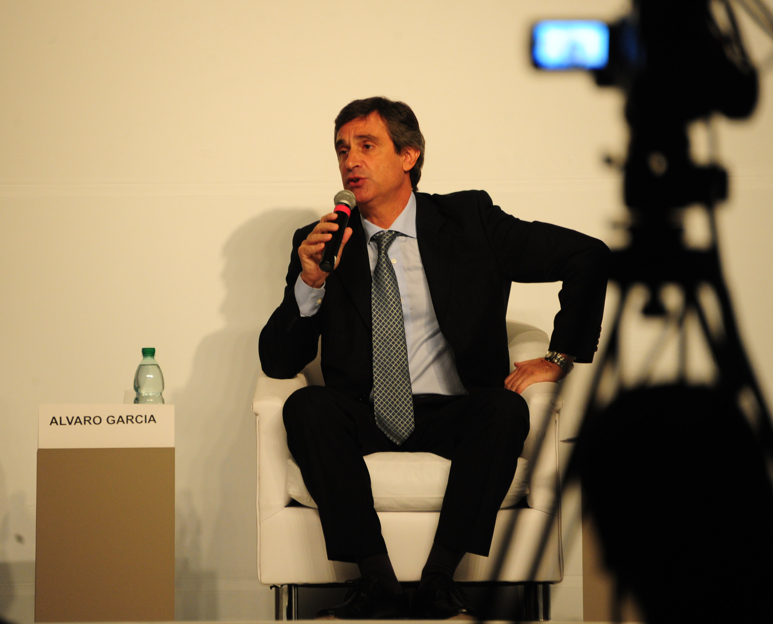 Director de OPP, Álvaro García participó del cierre de Jornada de Participación Pública Privada