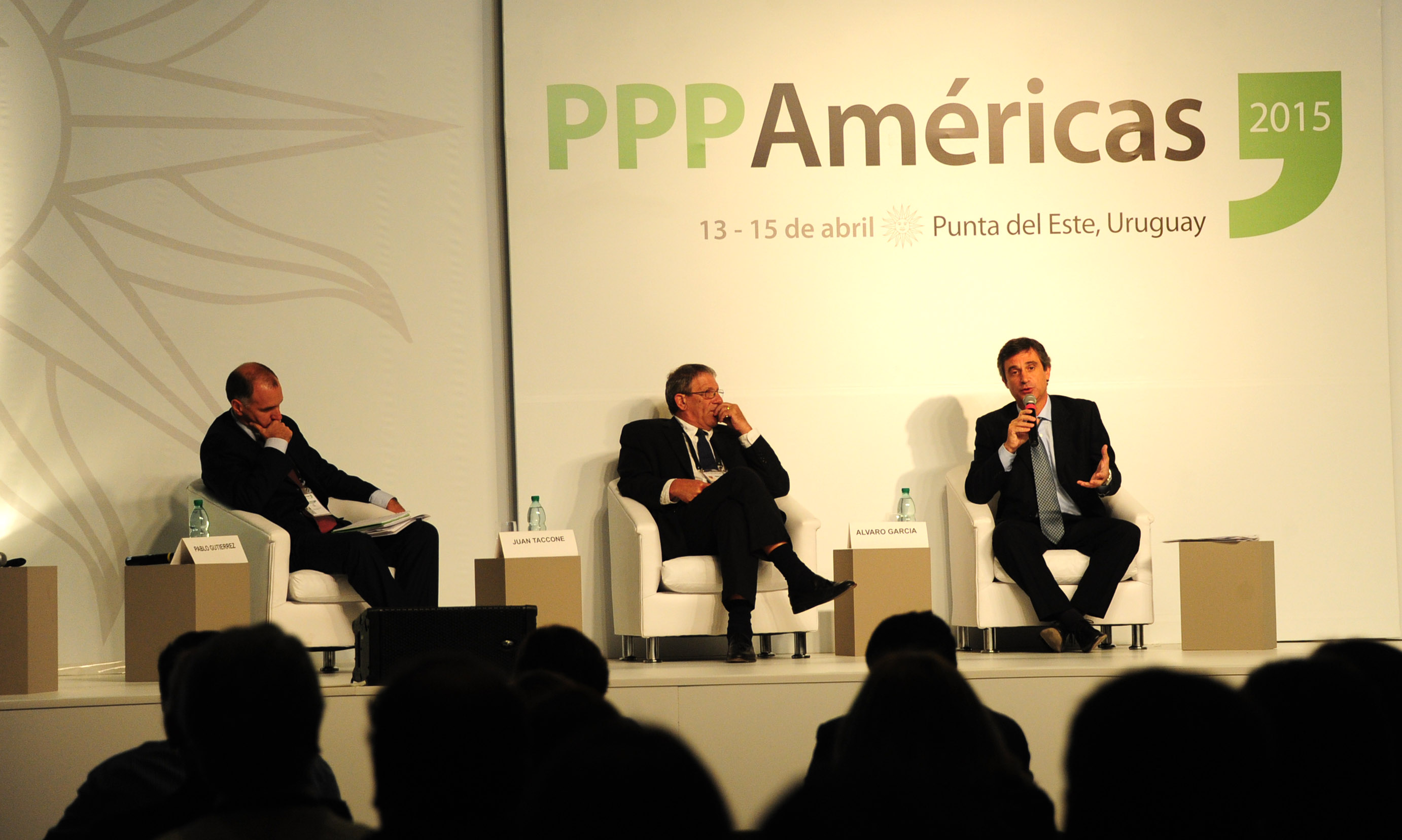 Director de OPP, Álvaro García participó del cierre de Jornada de Participación Pública Privada