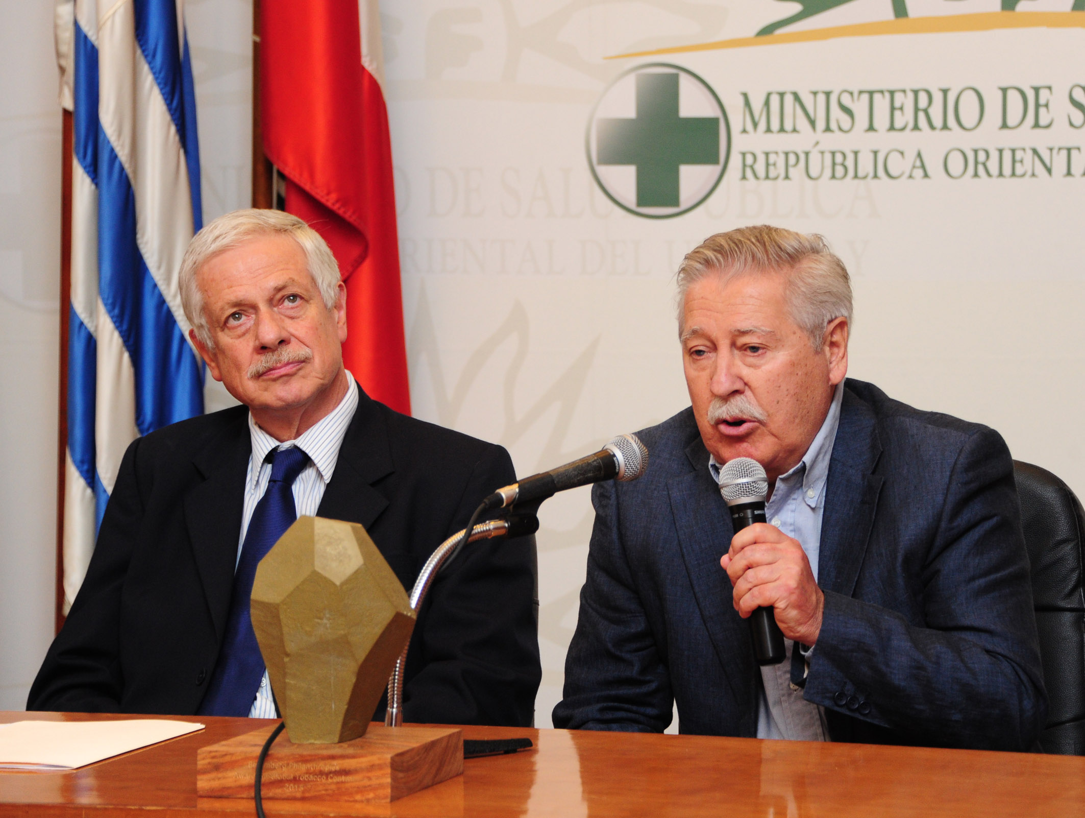 Responsable del Programa de Control de Tabaco, Winston Abascal