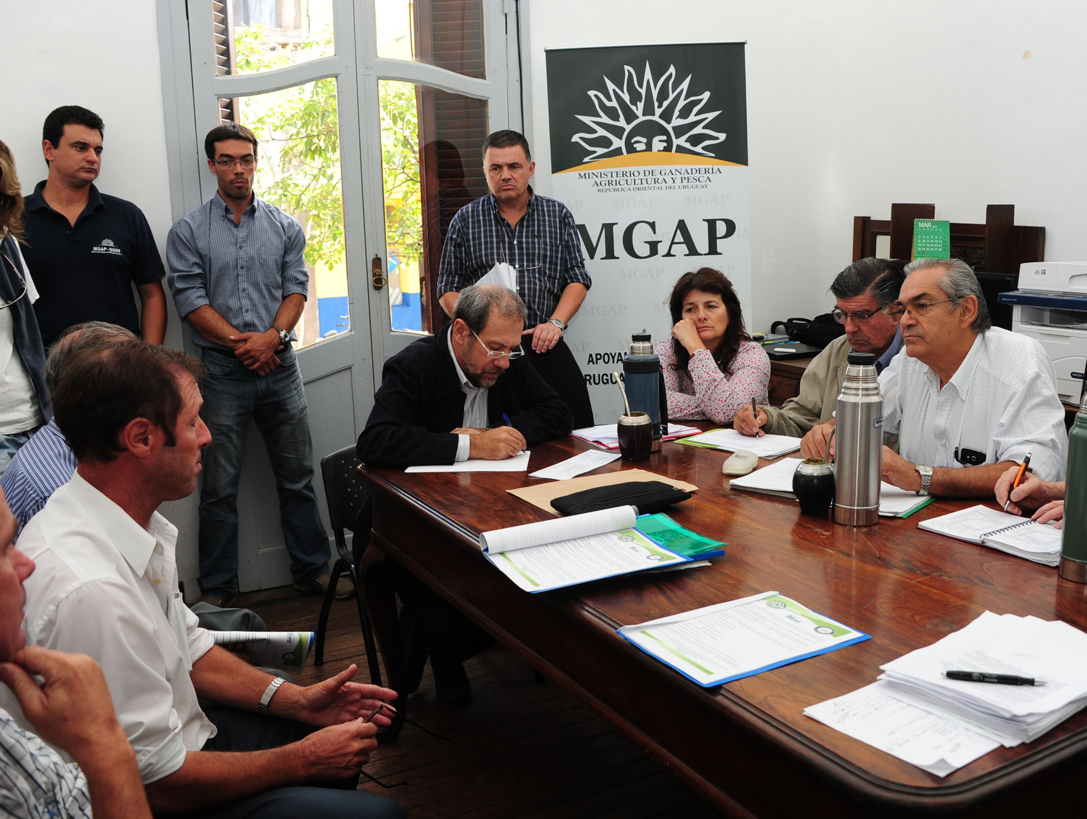 Enzo Benech reunido con organizaciones en Melo