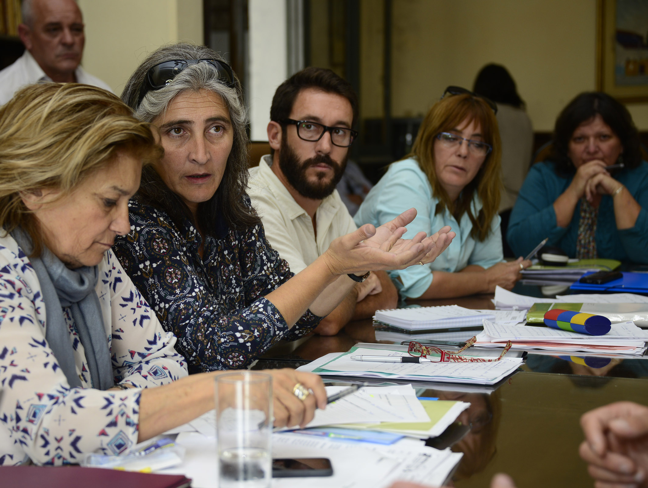 Ministra de Vivienda reunida con organizaciones