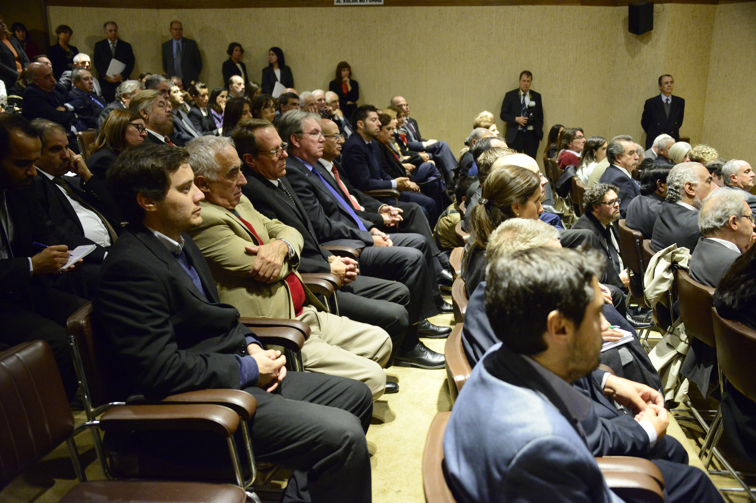 Uruguay y Alemania firman acuerdos para mejorar sistema educativo nacional y capacitar trabajadores