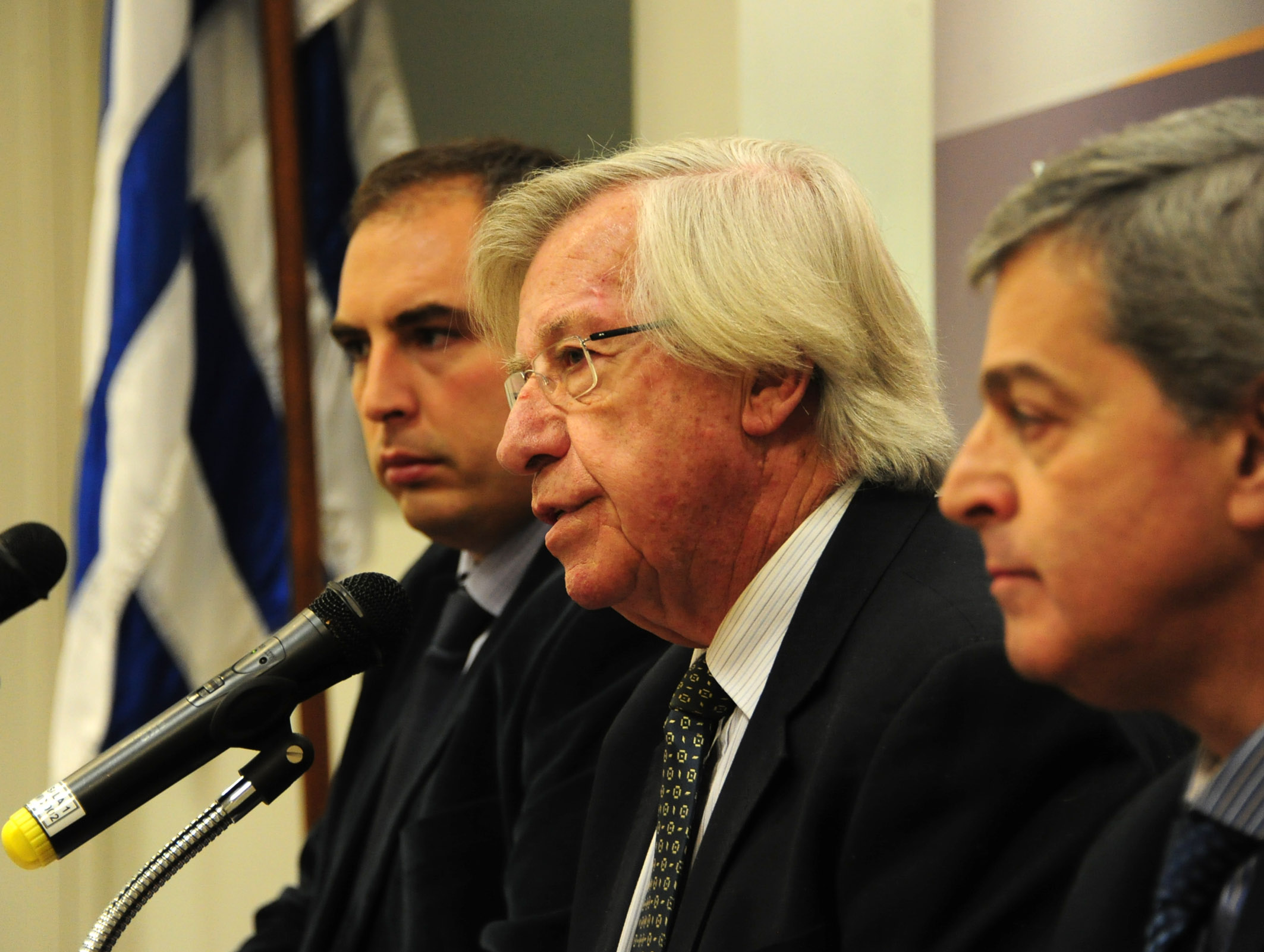 Conferencia de prensa del Ministro de Economía, Danilo Astori