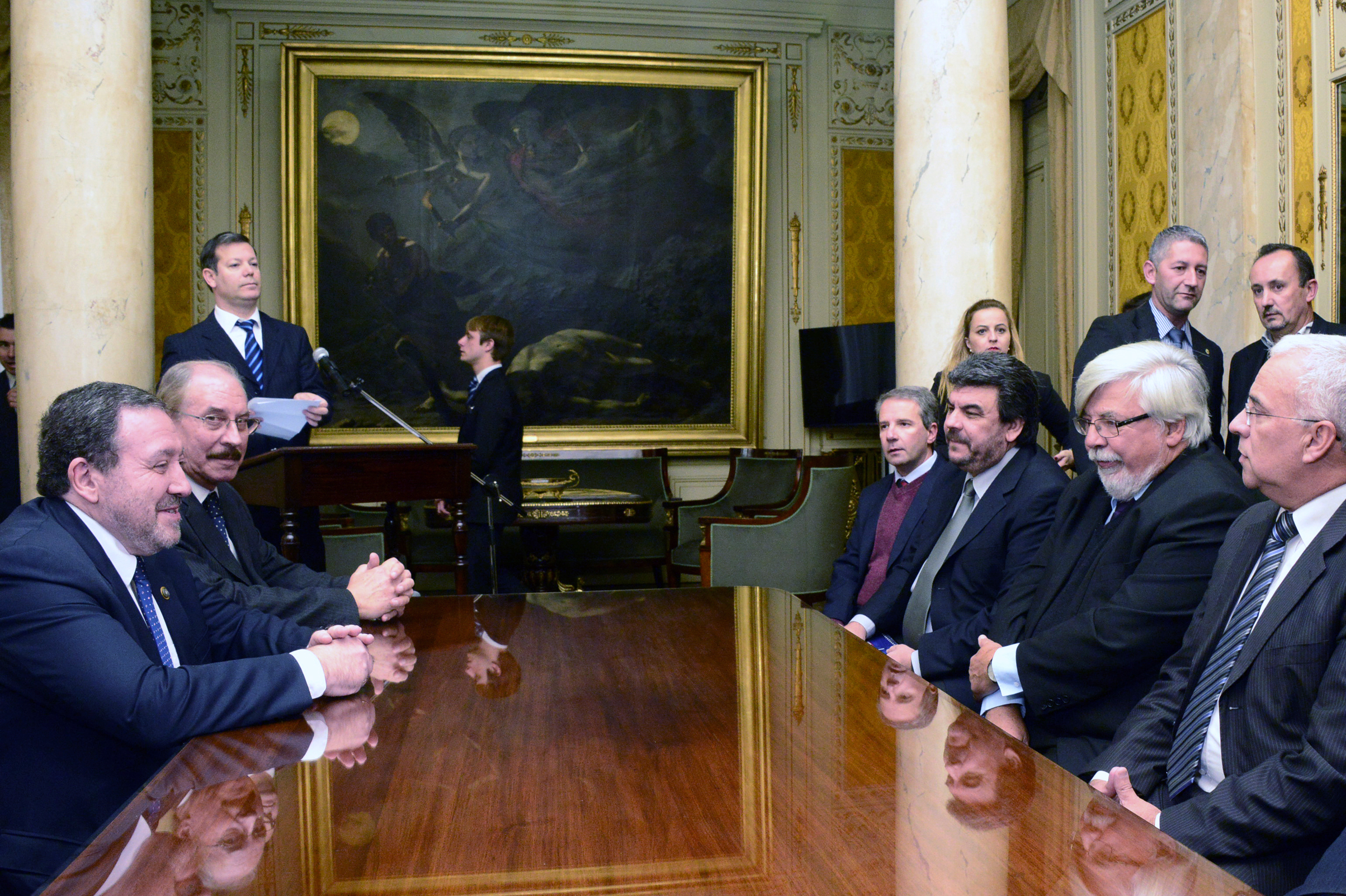 Autoridades de la Suprema Corte de Justicia recibieron a Eduardo Bonomi y autoridades del Ministerio del Interior