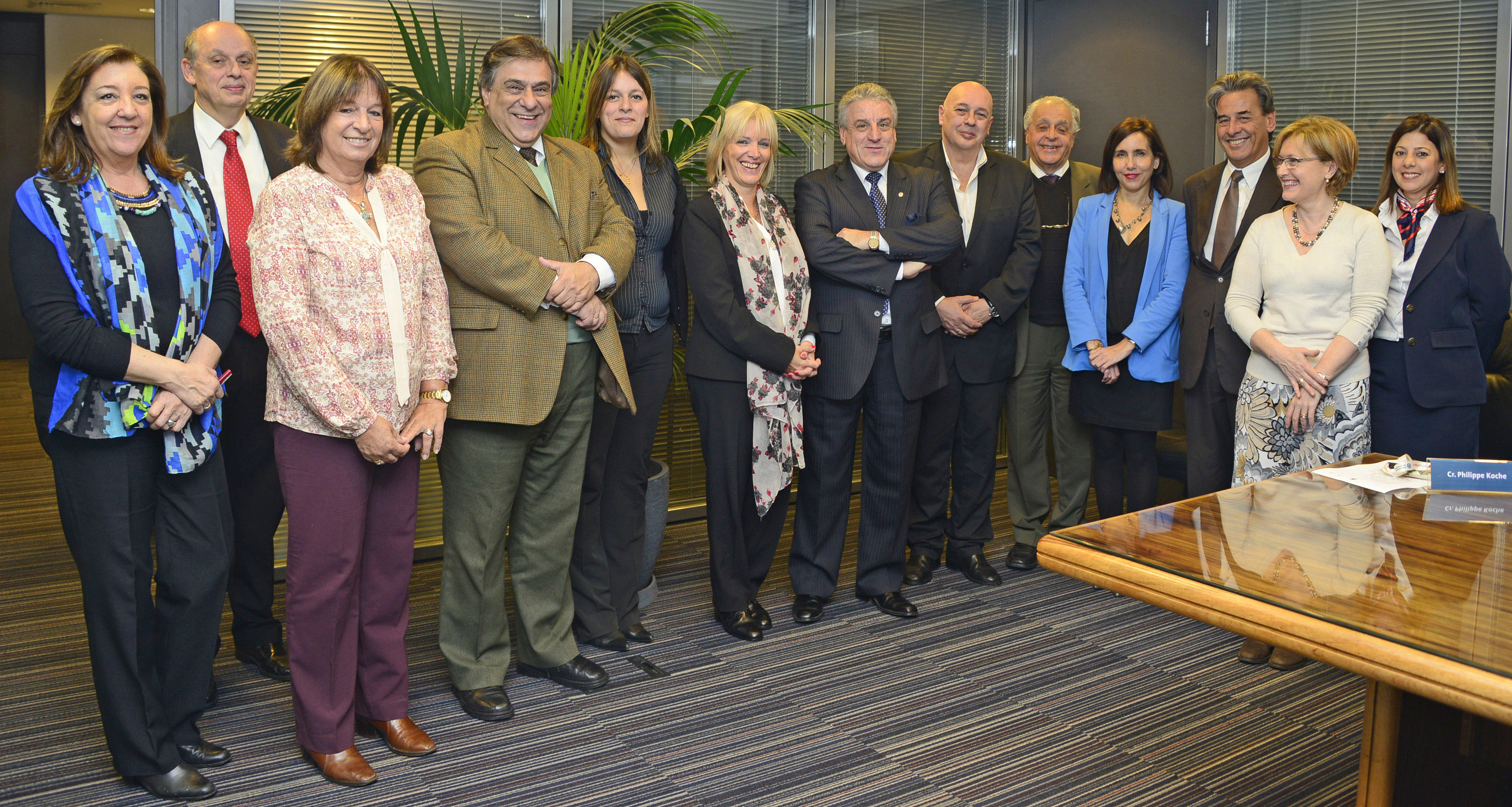 Integrantes de la Comisión Nacional de la Oficina Nacional del Servicio Civil