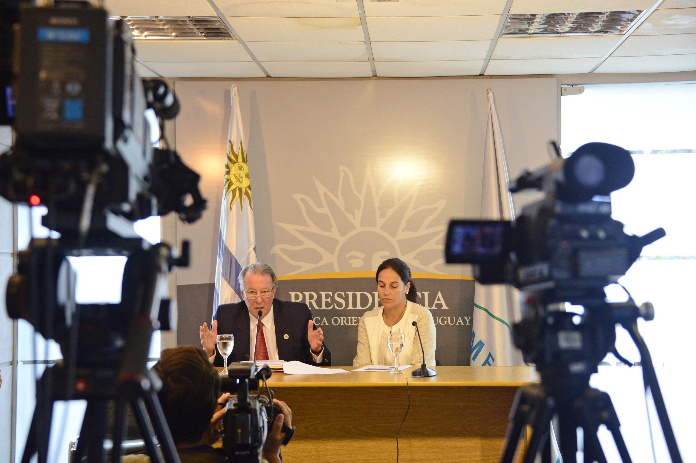 Representantes de las Cooperativas Agrarias Federadas en conferencia de prensa