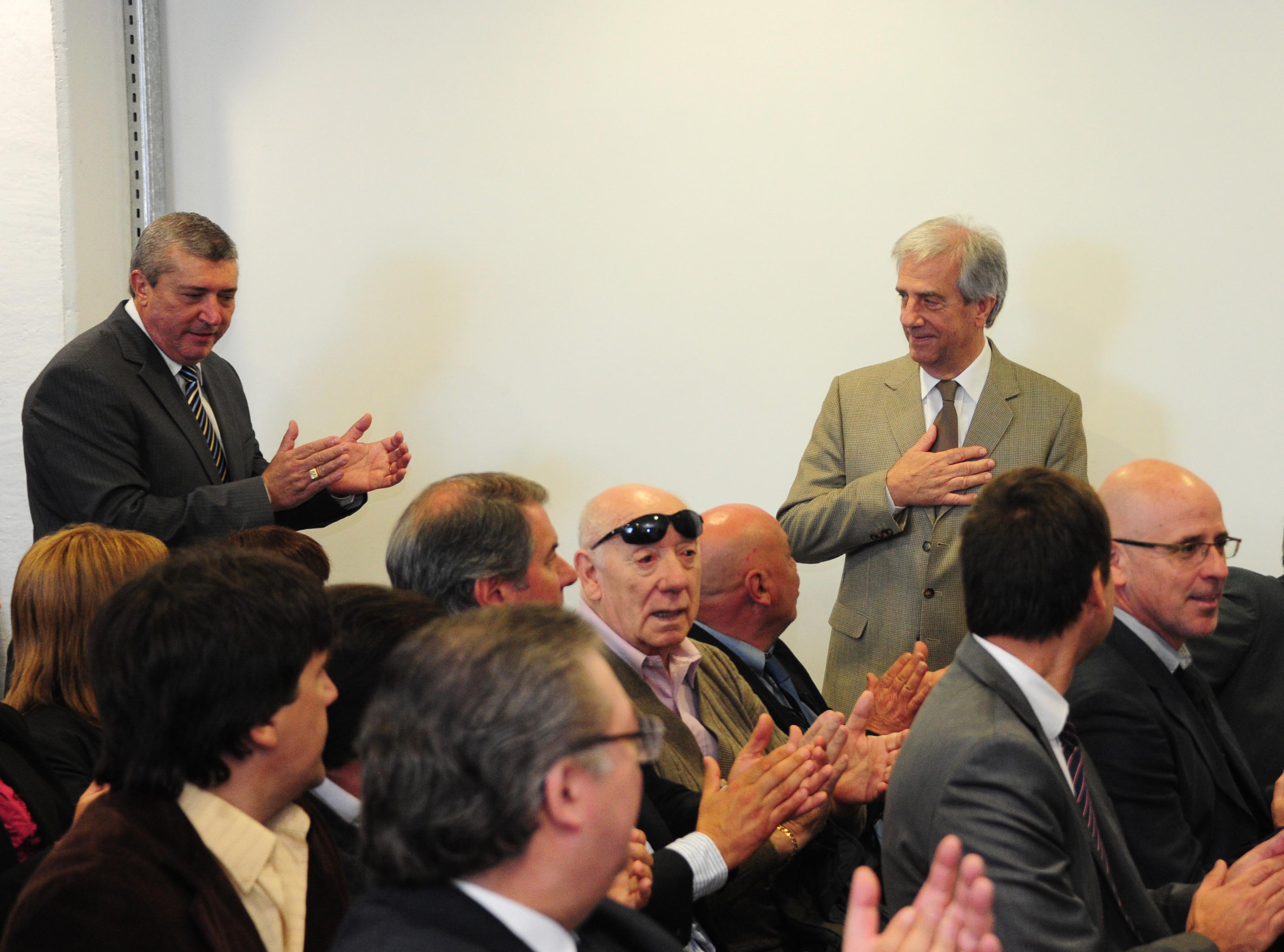 Presidente Tabaré Vázquez junto al presidente de CUTCSA Juan Salgado
