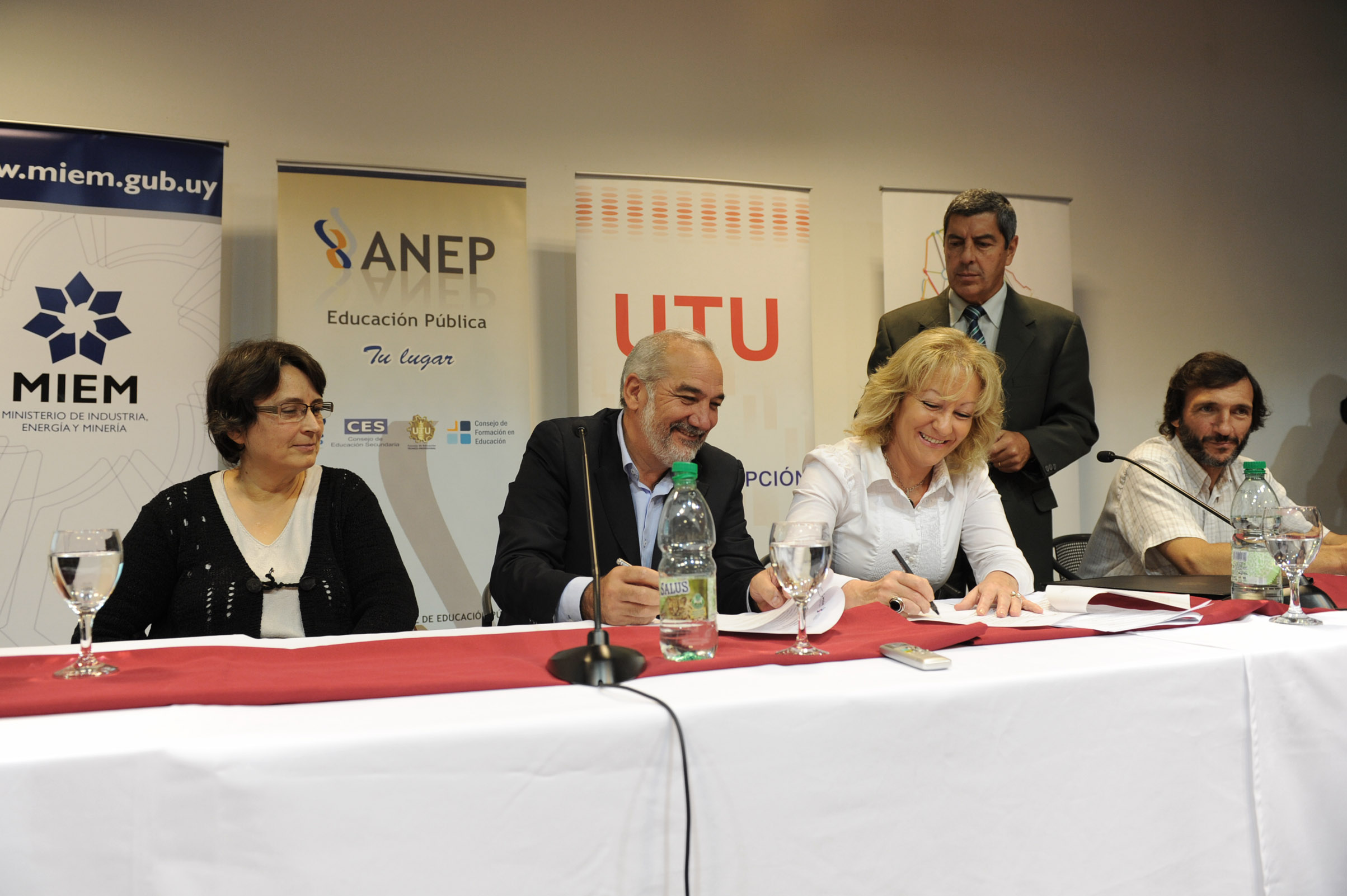 Firma del convenio