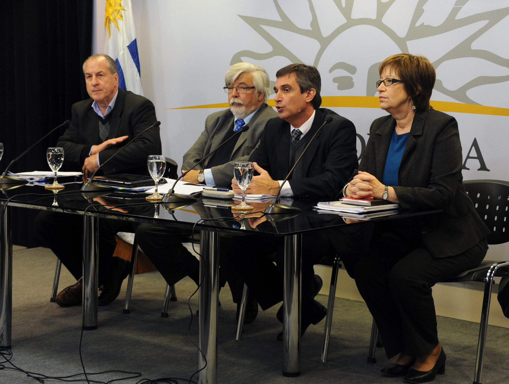 Marina Arismendi, Álvaro García, Eduardo Bonomi y Ernesto Murro