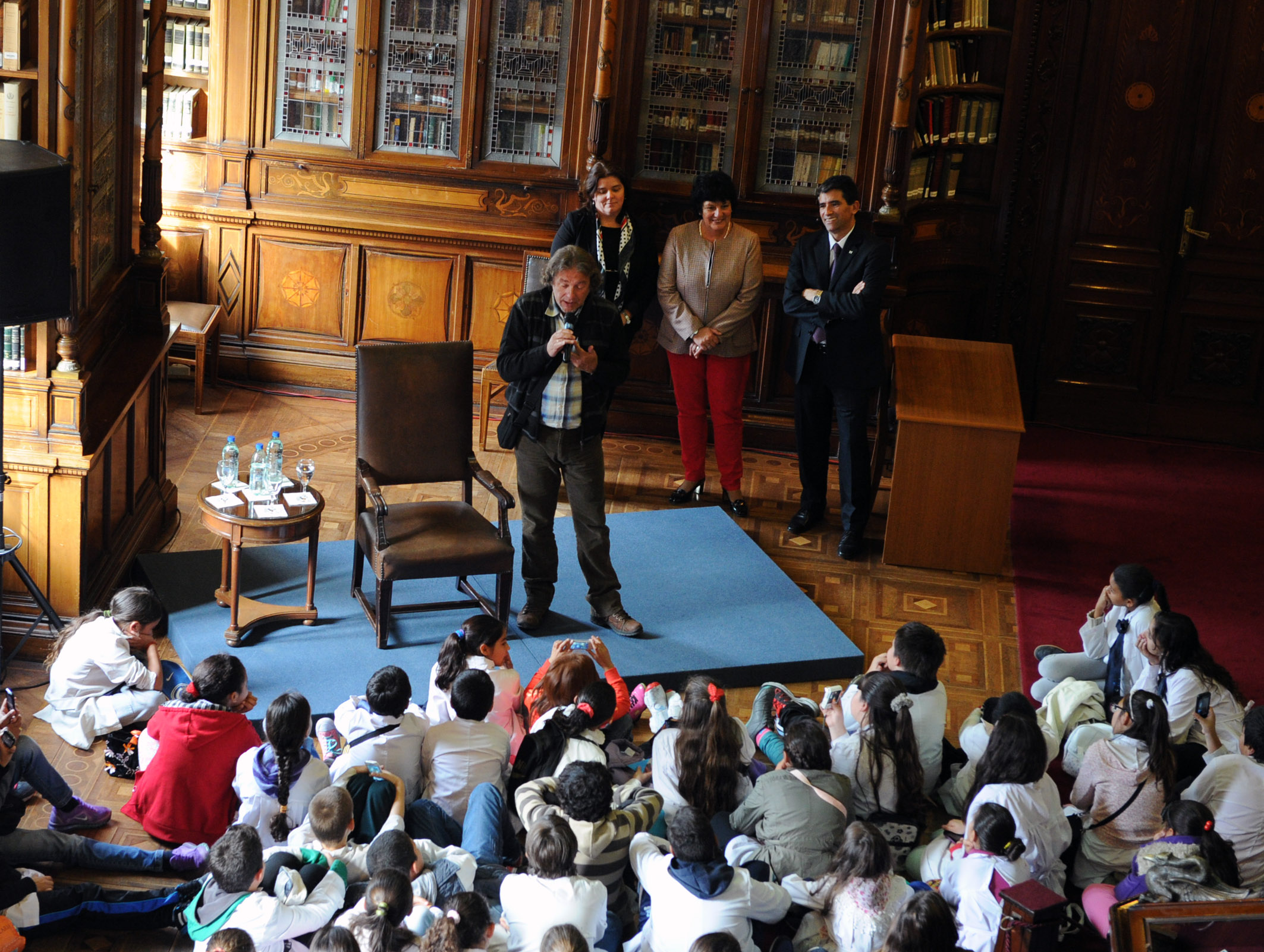 Sendic en celebración del Día del Libro