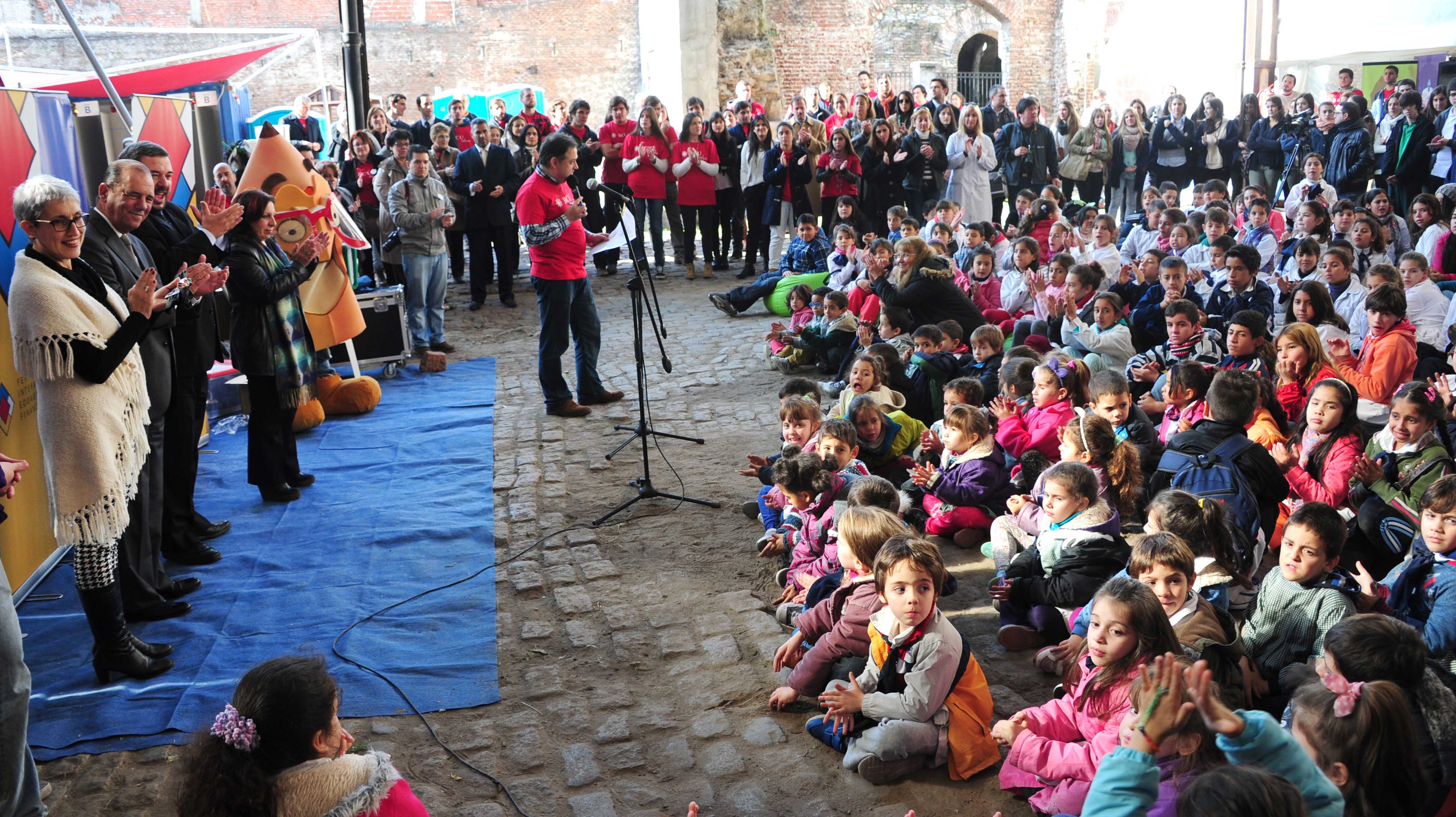 Banco Central renueva su compromiso con la educación en feria interactiva sobre finanzas