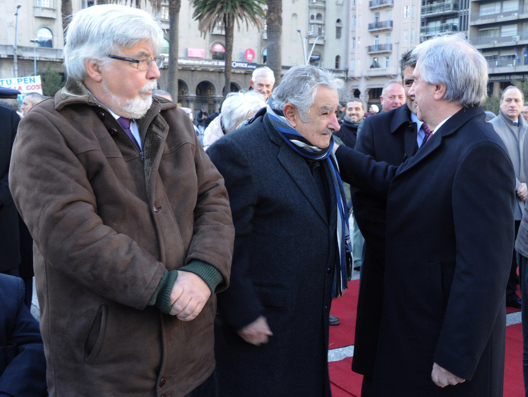Vázquez encabezó el acto por el 251.º aniversario del natalicio del General Artigas