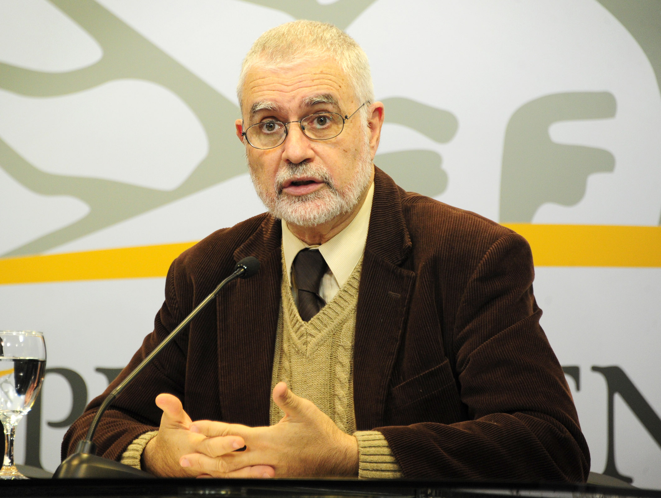 Subsecretario de Turismo, Benjamín Liberof luego del Consejo de Ministros