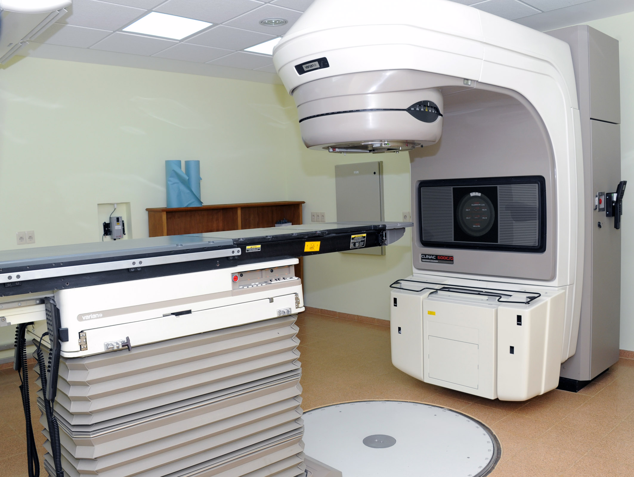 Inauguracion del 2do acelerador lineal del Servicio de Radioterapia