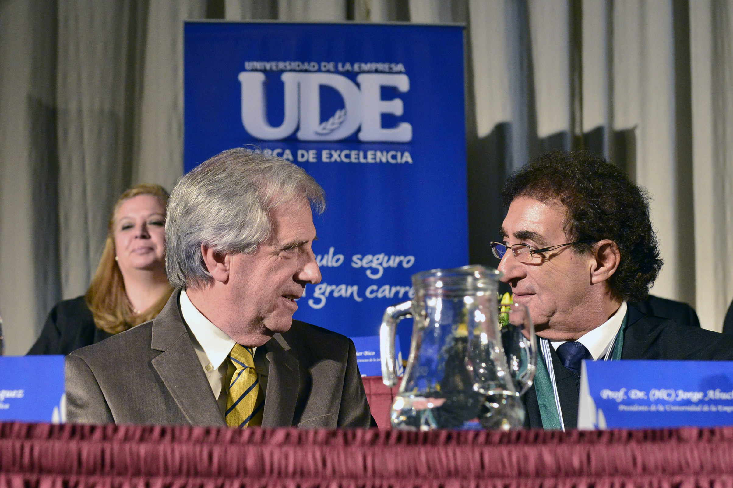 Presidente Tabaré Vázquez junto a Jorge Abuchalja