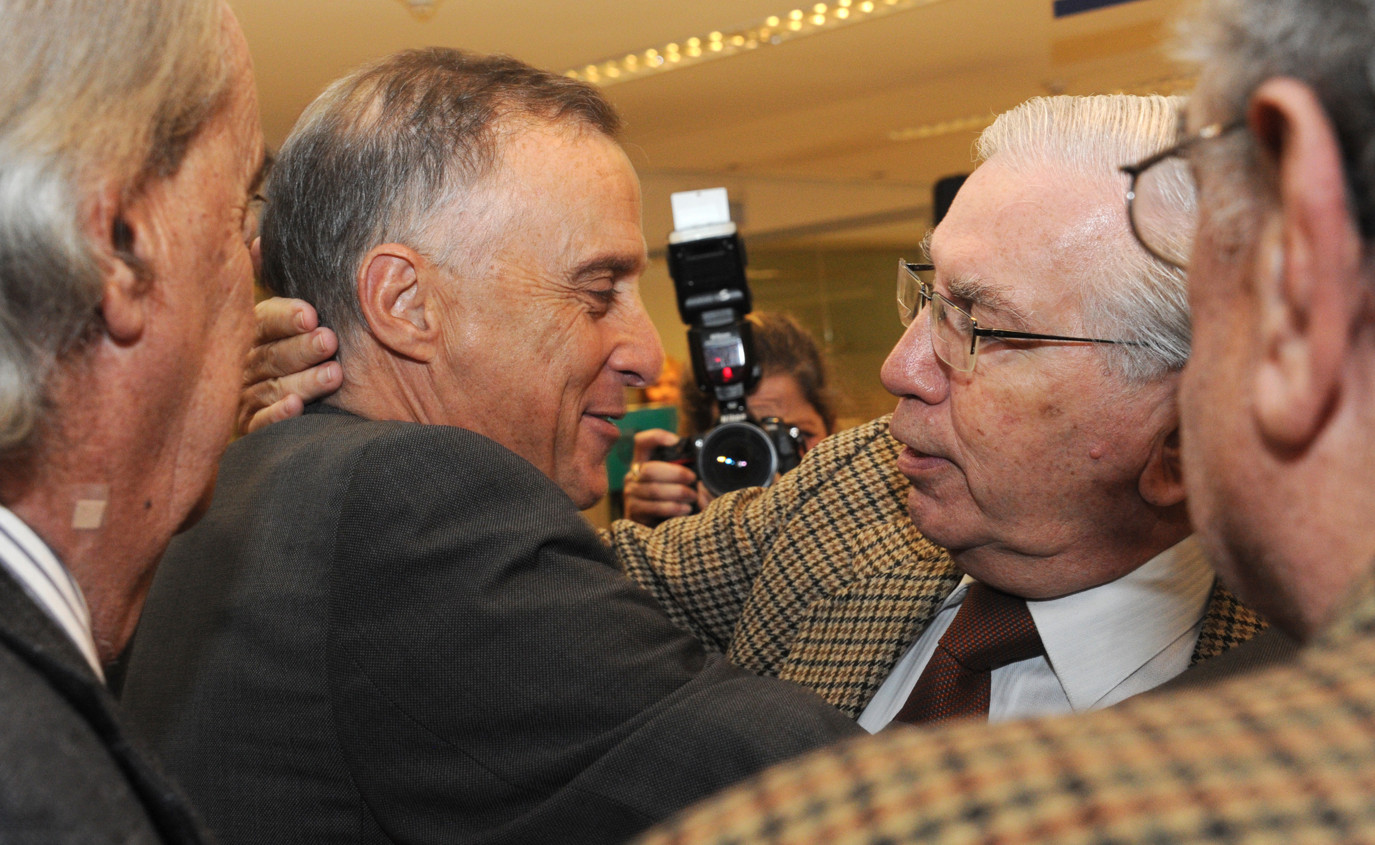 Fernando Calloia (CND) y Julio César Porteiro (BROU).