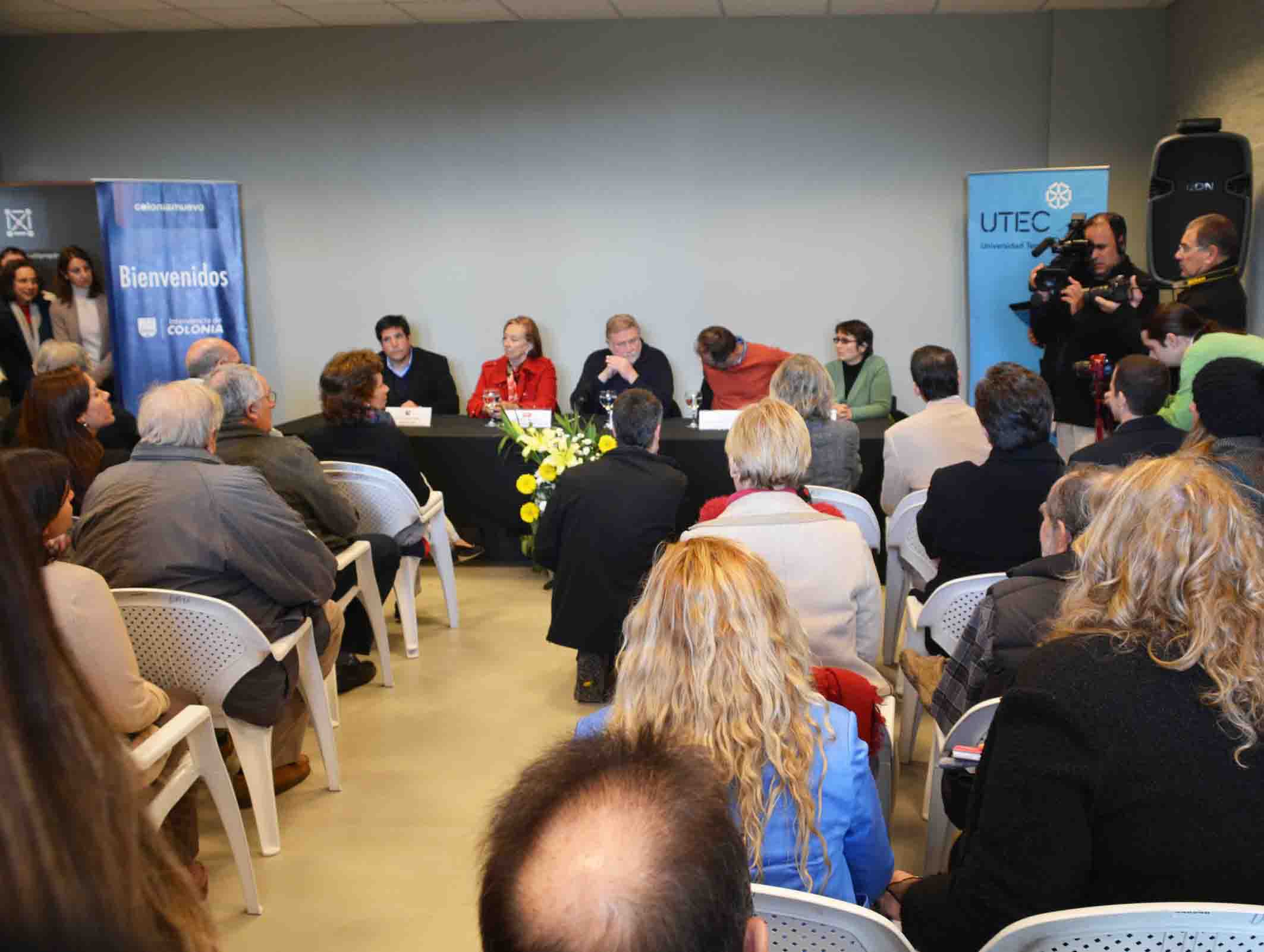 La UTEC inauguró nueva infraestructura involucrada con la producción lechera en Colonia