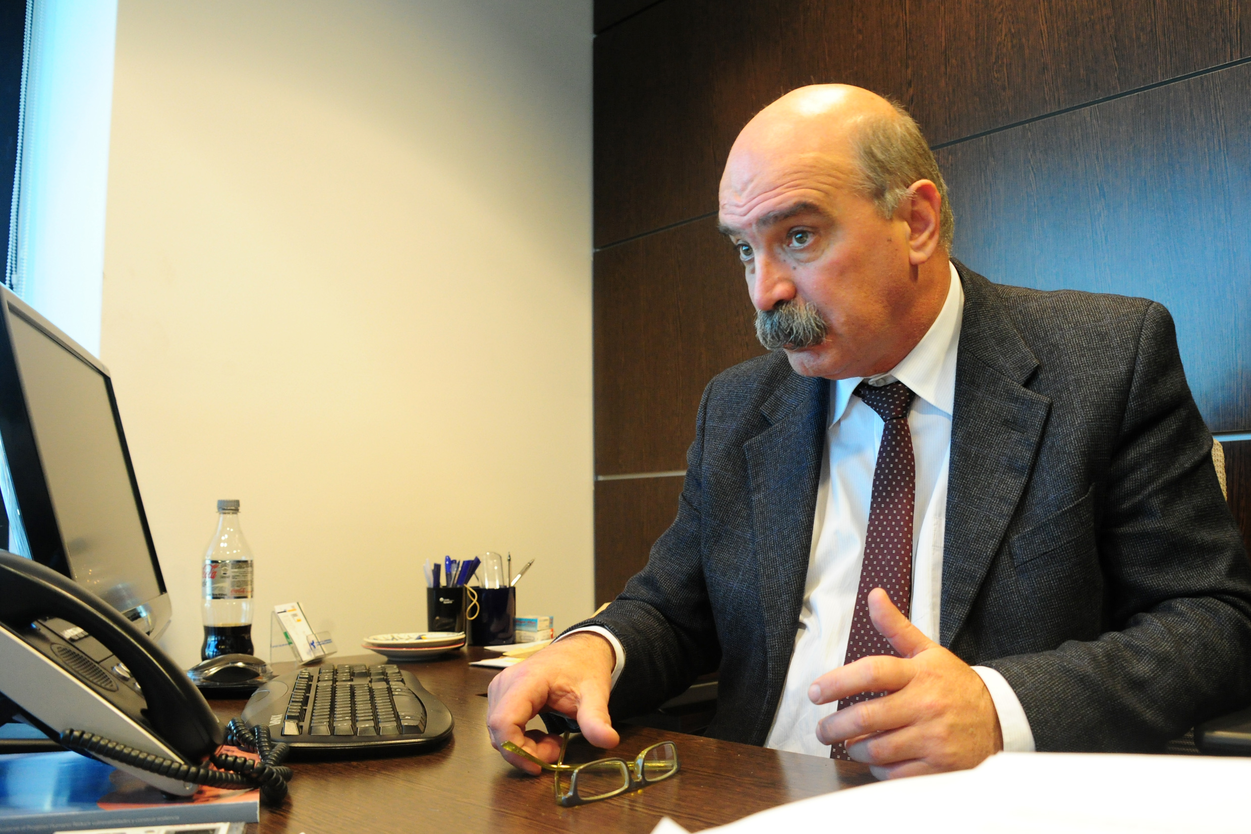 Entrevista al director de Descentralización e Inversión Pública de OPP, Pedro Apezteguía.