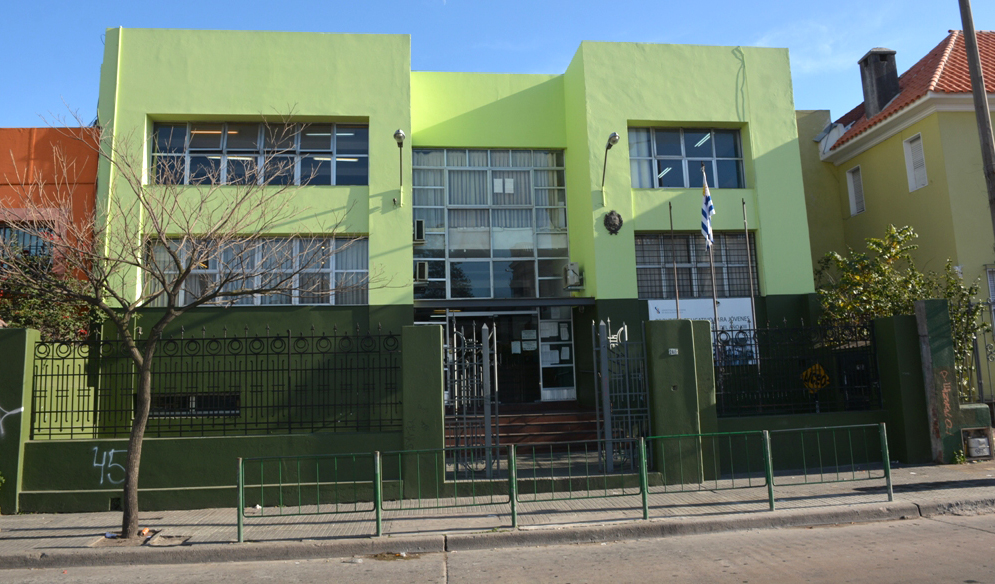 Autoridades de secundaria recorrieron centros educativos