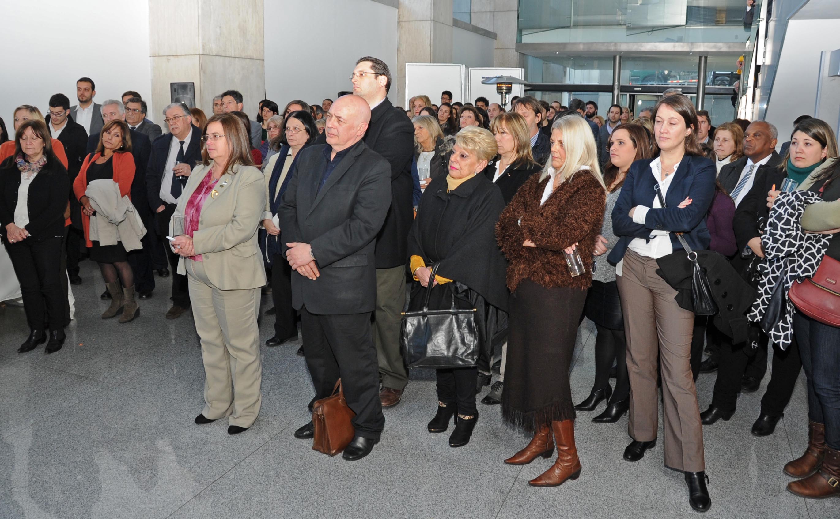 Funcionarios presentes