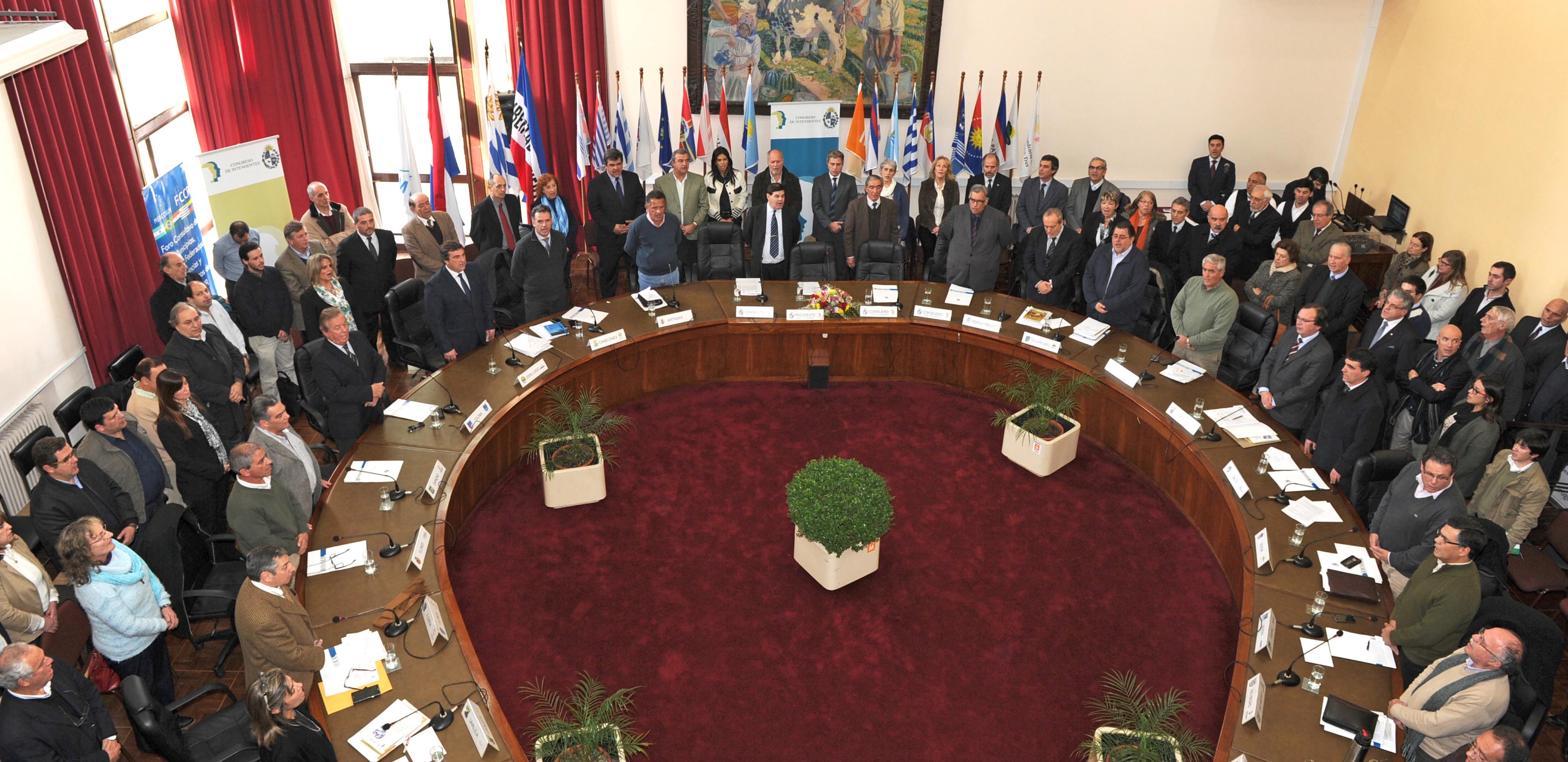 Instalación de nuevas autoridades del Congreso de Intendentes