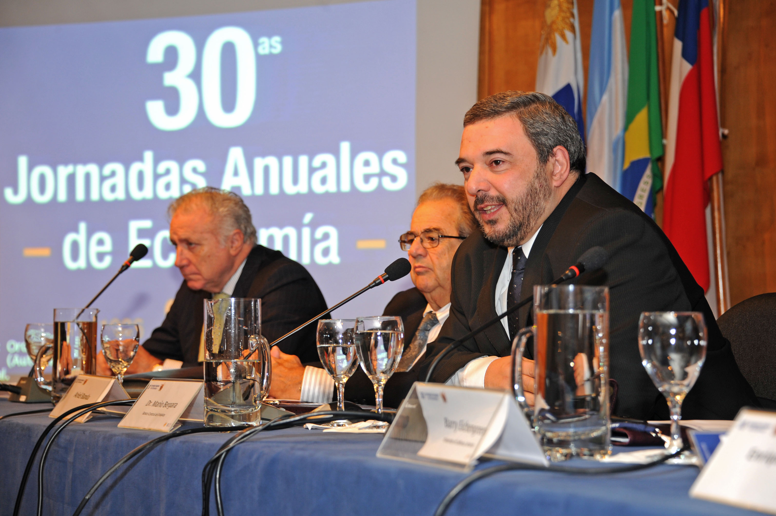 30 Jornadas Anuales de Economía