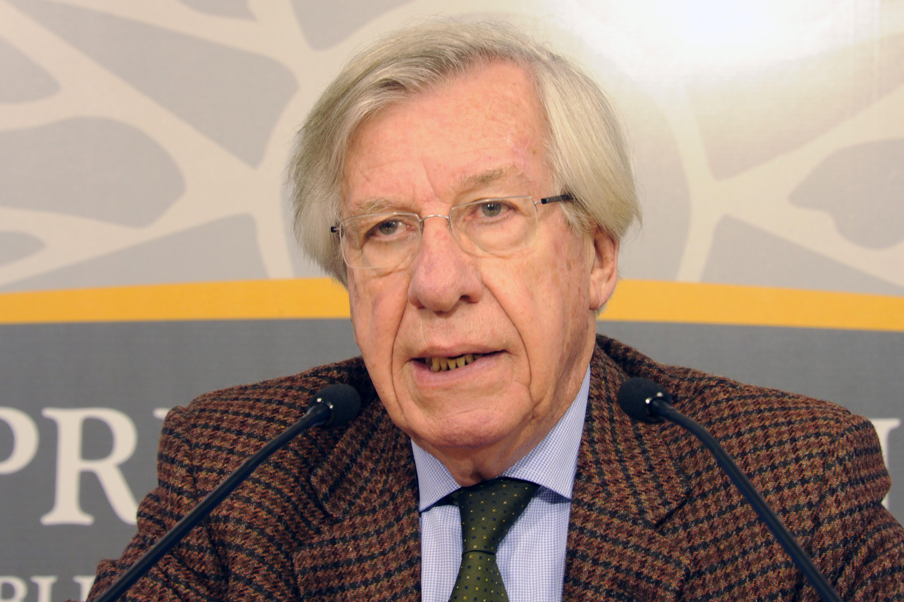 Ministro de Economía, Danilo Astori en declaraciones luego del Consejo de Ministros