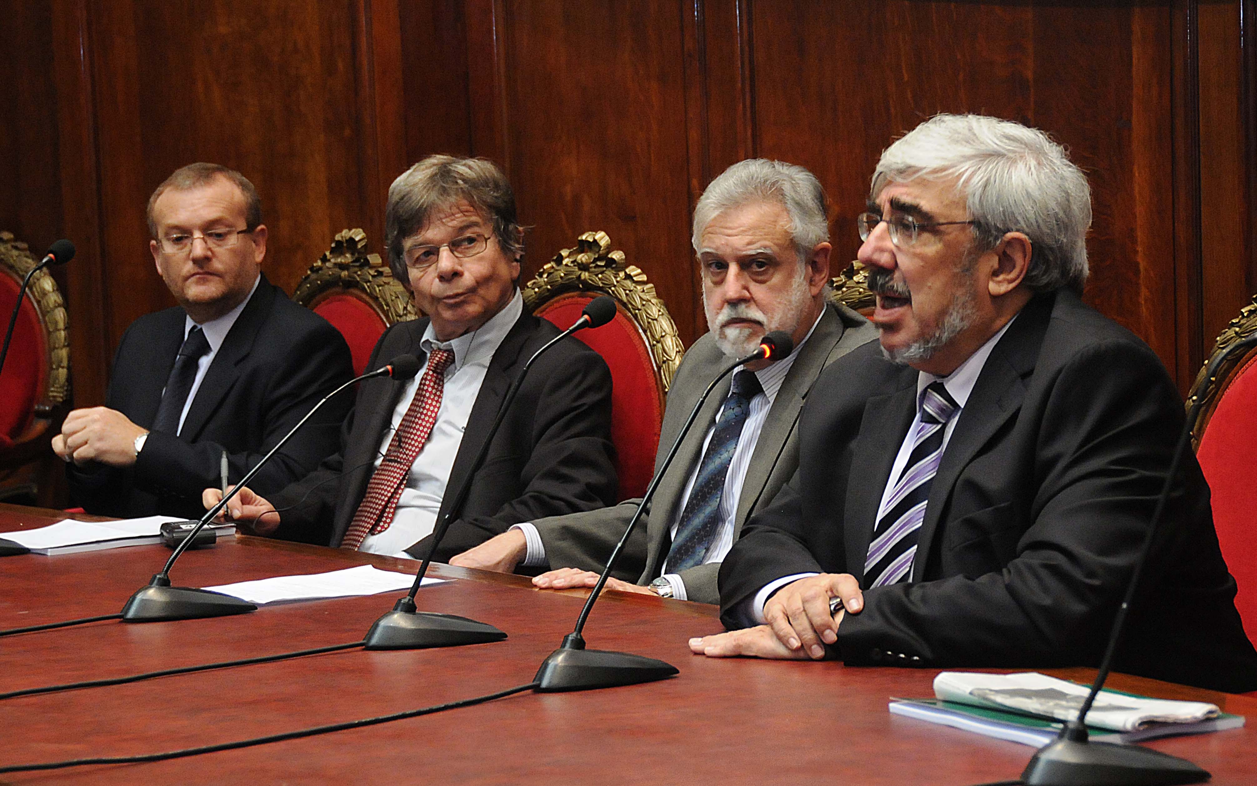 Regulación de cannabis en Uruguay, Primeros monitoreos y evaluaciones