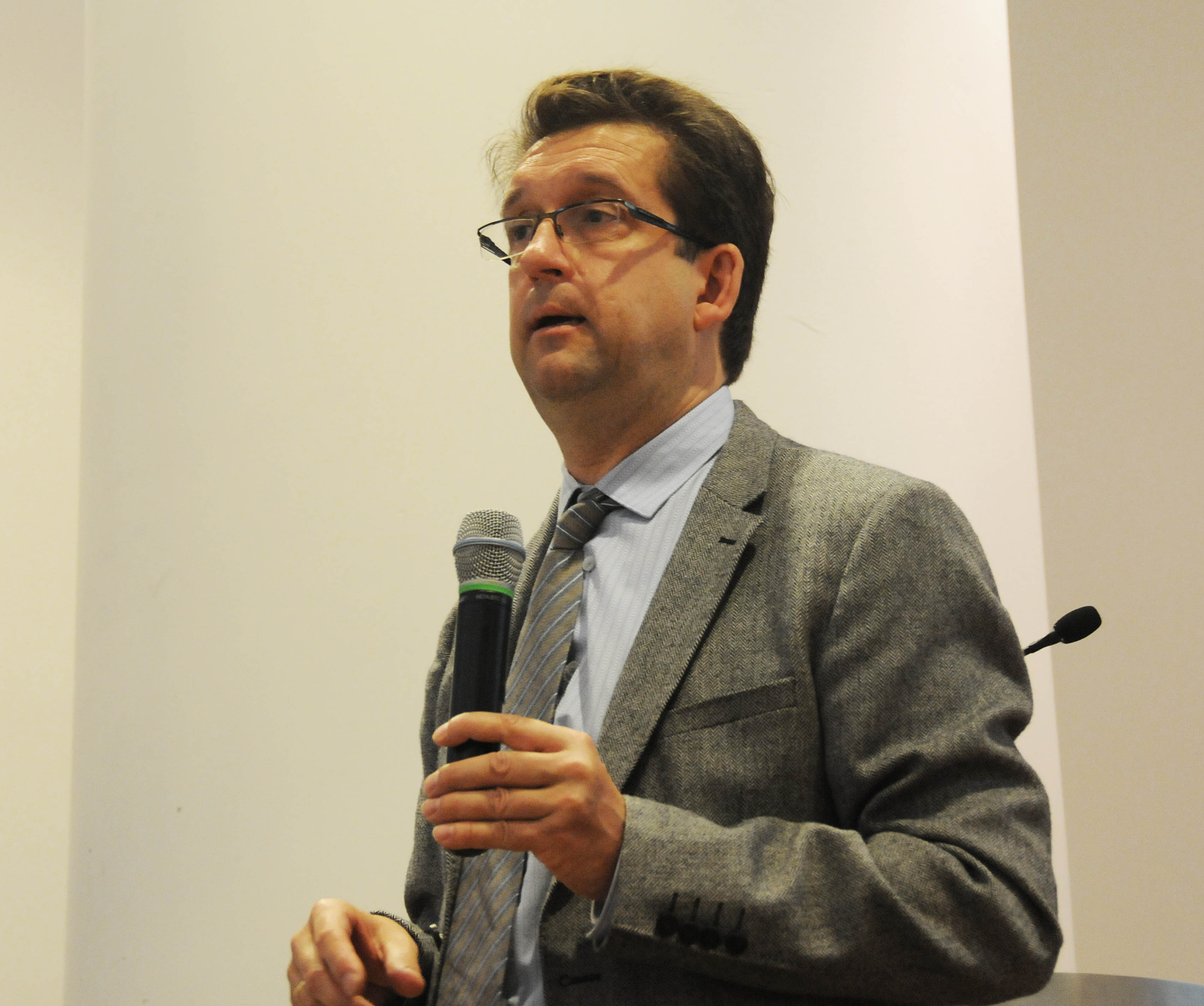 Doctor en ciencias de la educación, José Luis Cuestas Gómez
