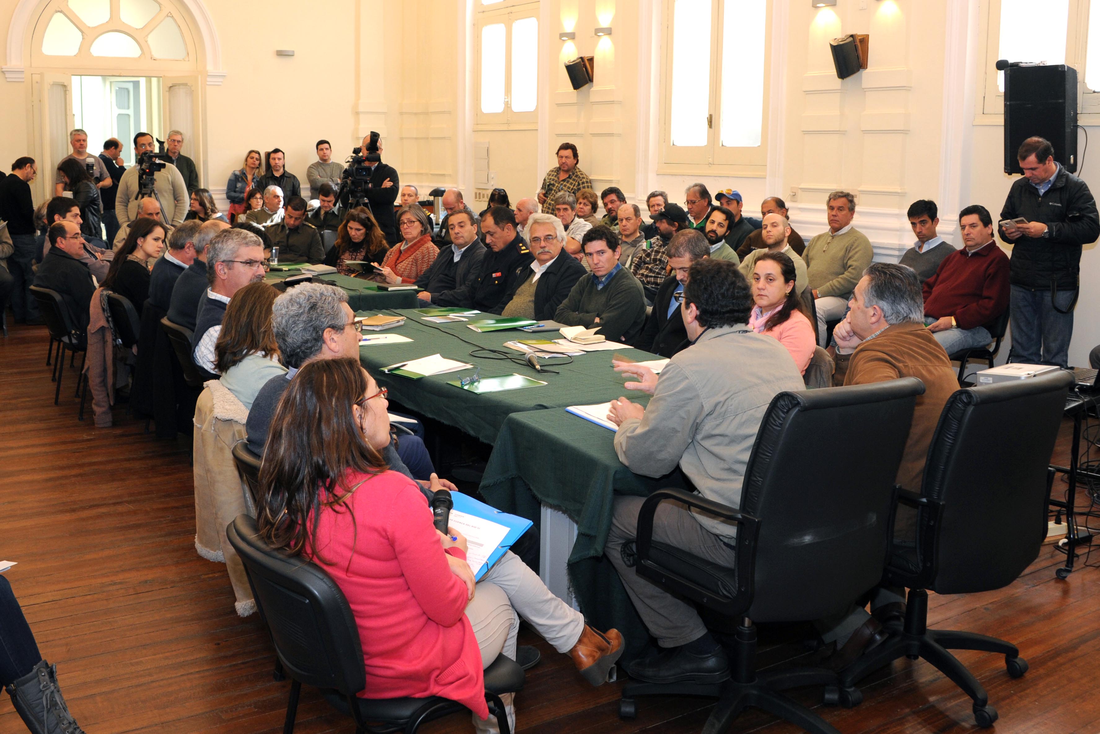 Segunda Sesión de la Comisión de Cuenca del Río Yí