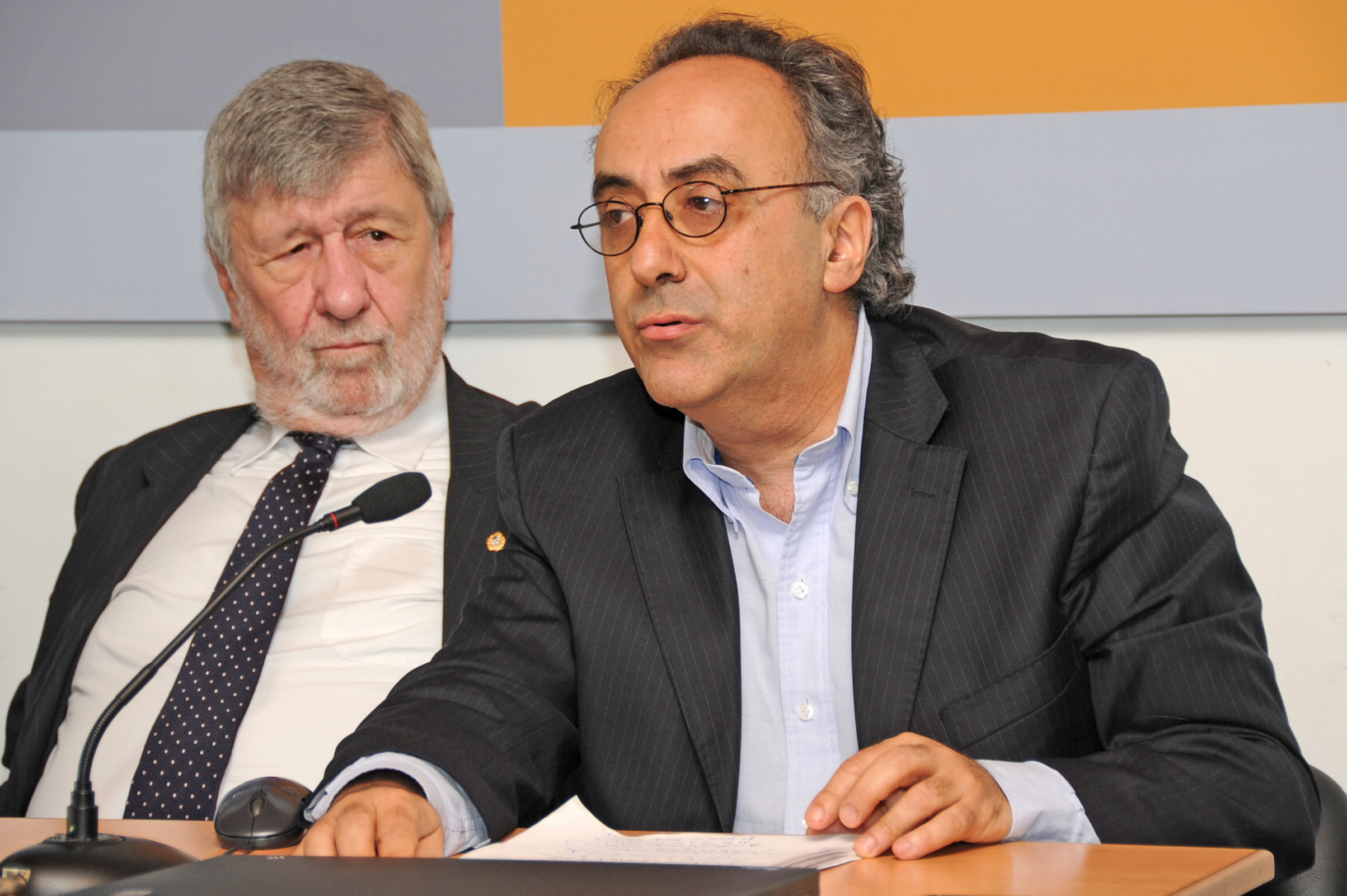 Conferencia de prensa explicativa sobre Ley de Trabajo Nocturno