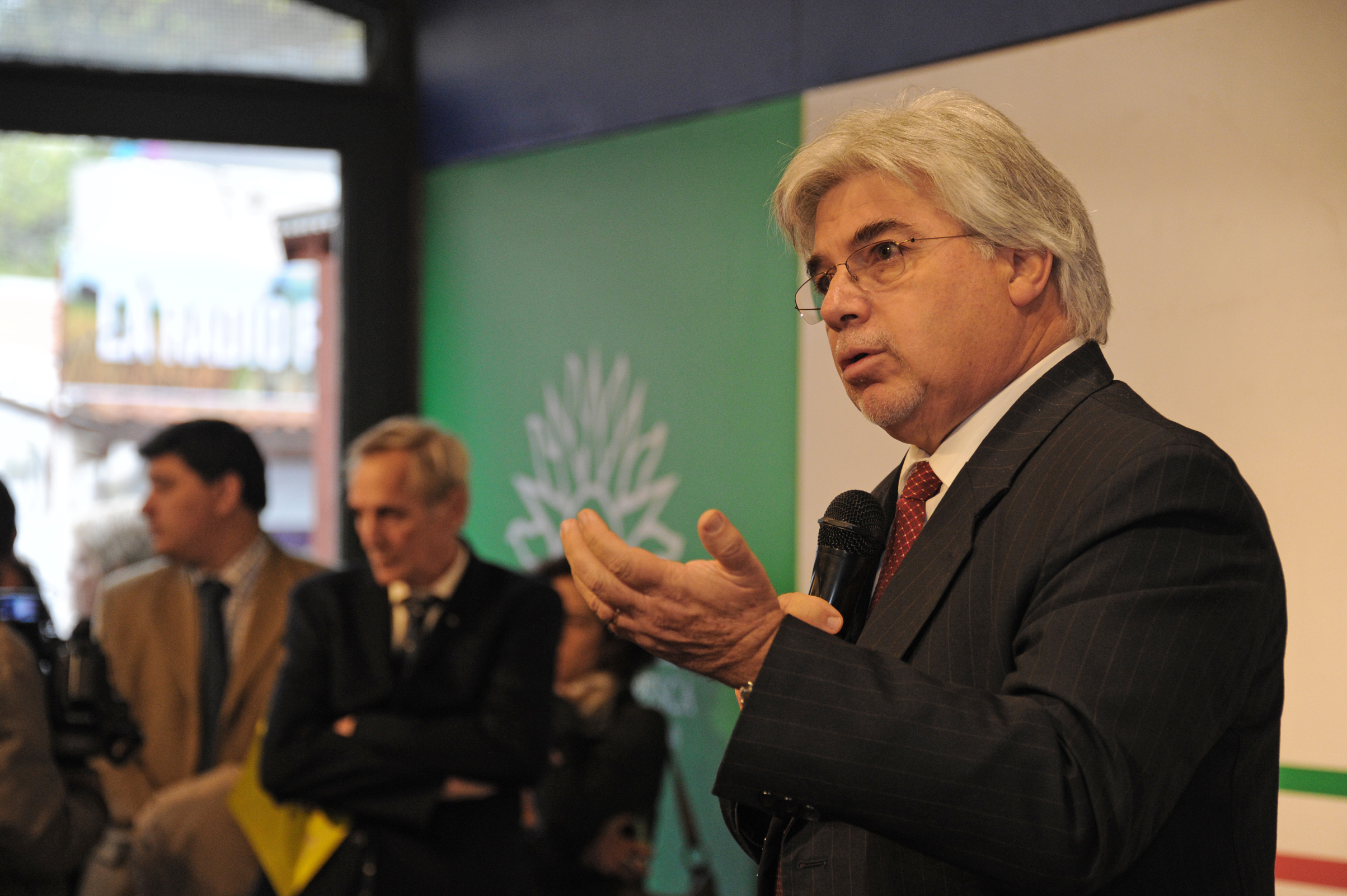Ministro de Ganadería, Agricultura y Pesca, Tabaré Aguerre, haciendo uso de la palabra