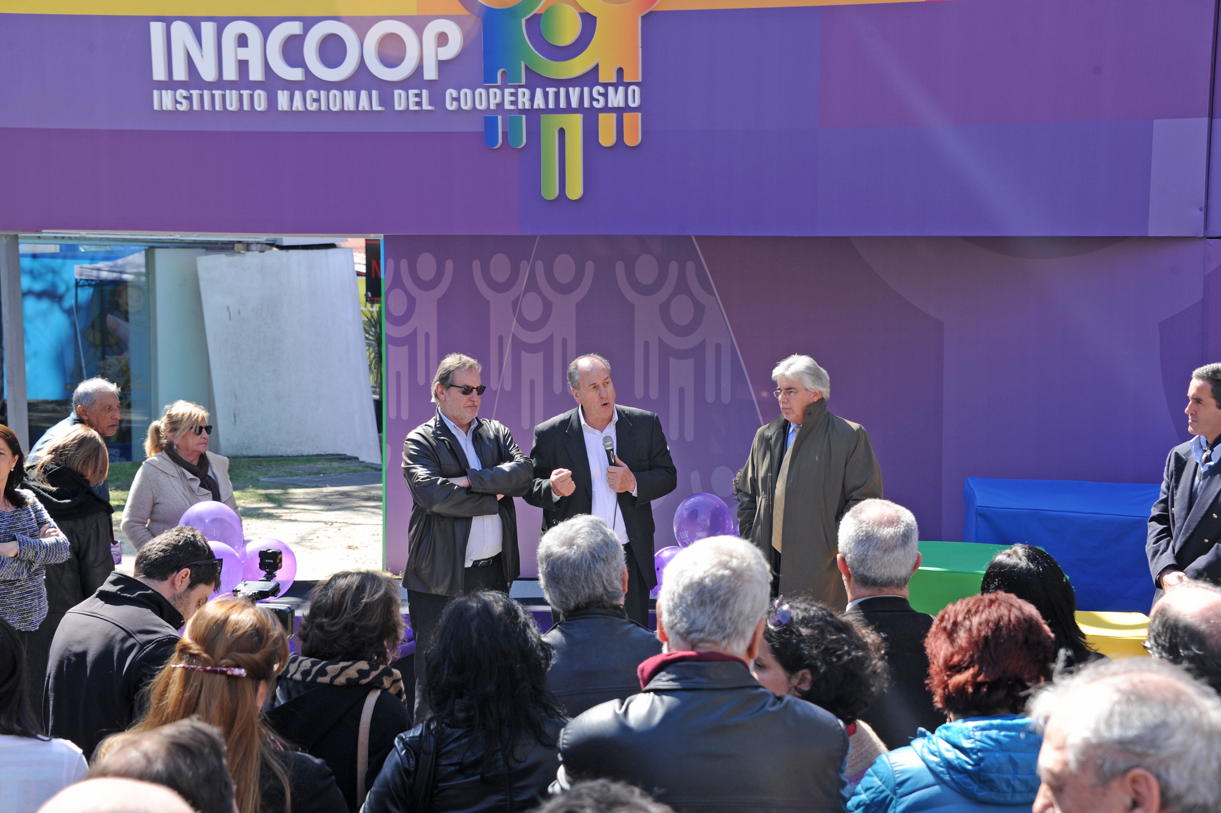 Gustavo Bernini, presidente del Instituto Nacional de Cooperativas (INACOOP), ministro Ernesto Murro y ministro Tabaré Aguerre