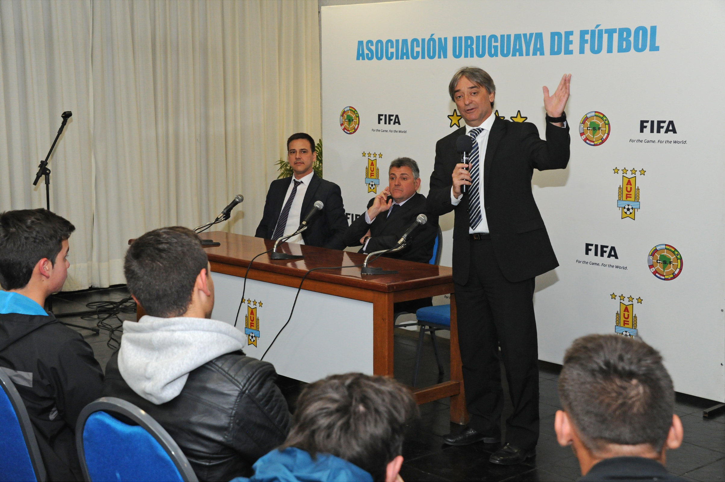 Inauguracion de la nueva sala de lectura del Complejo Uruguay Celeste