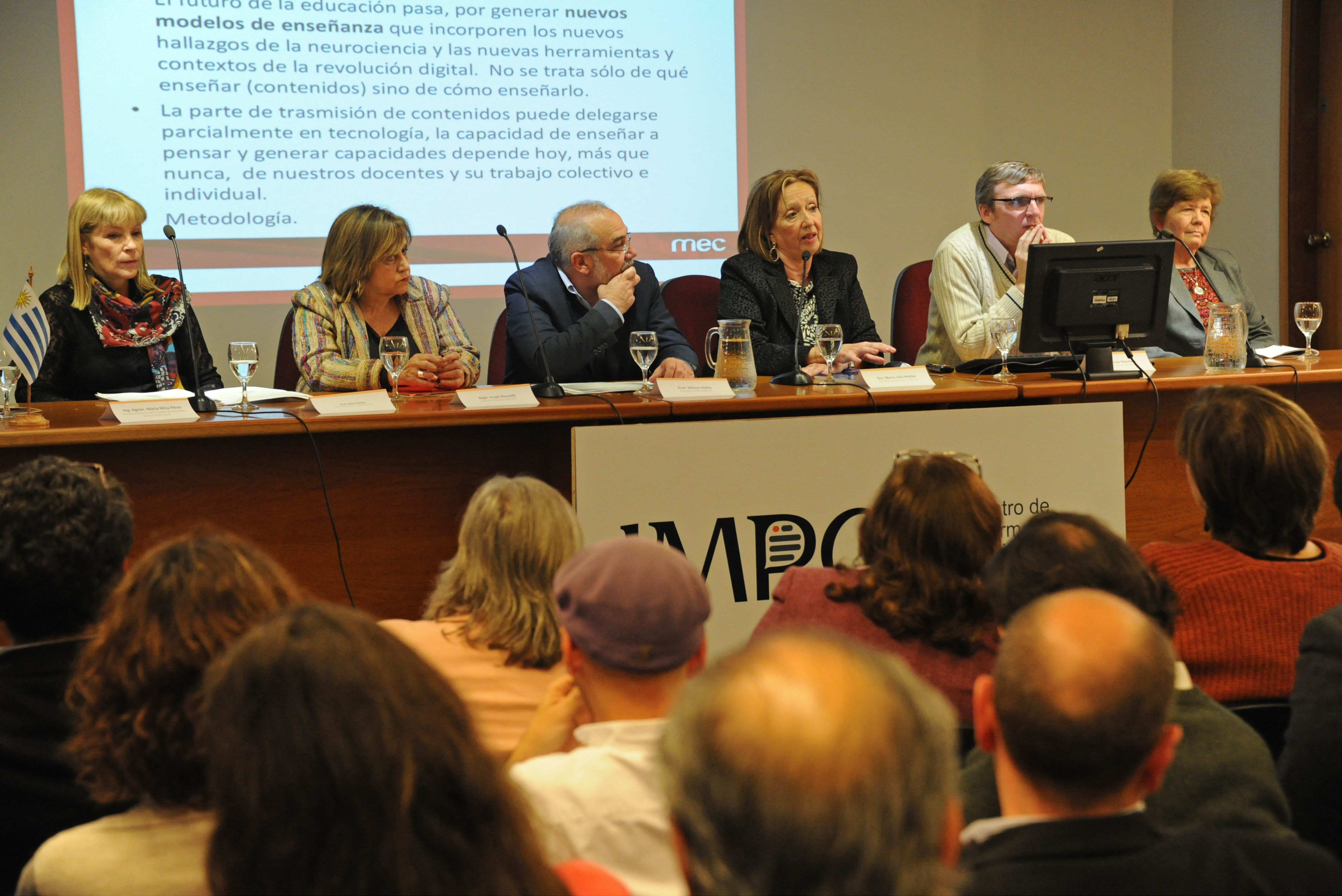 Encuentro denominado El Nuevo ADN de la Educación Uruguaya