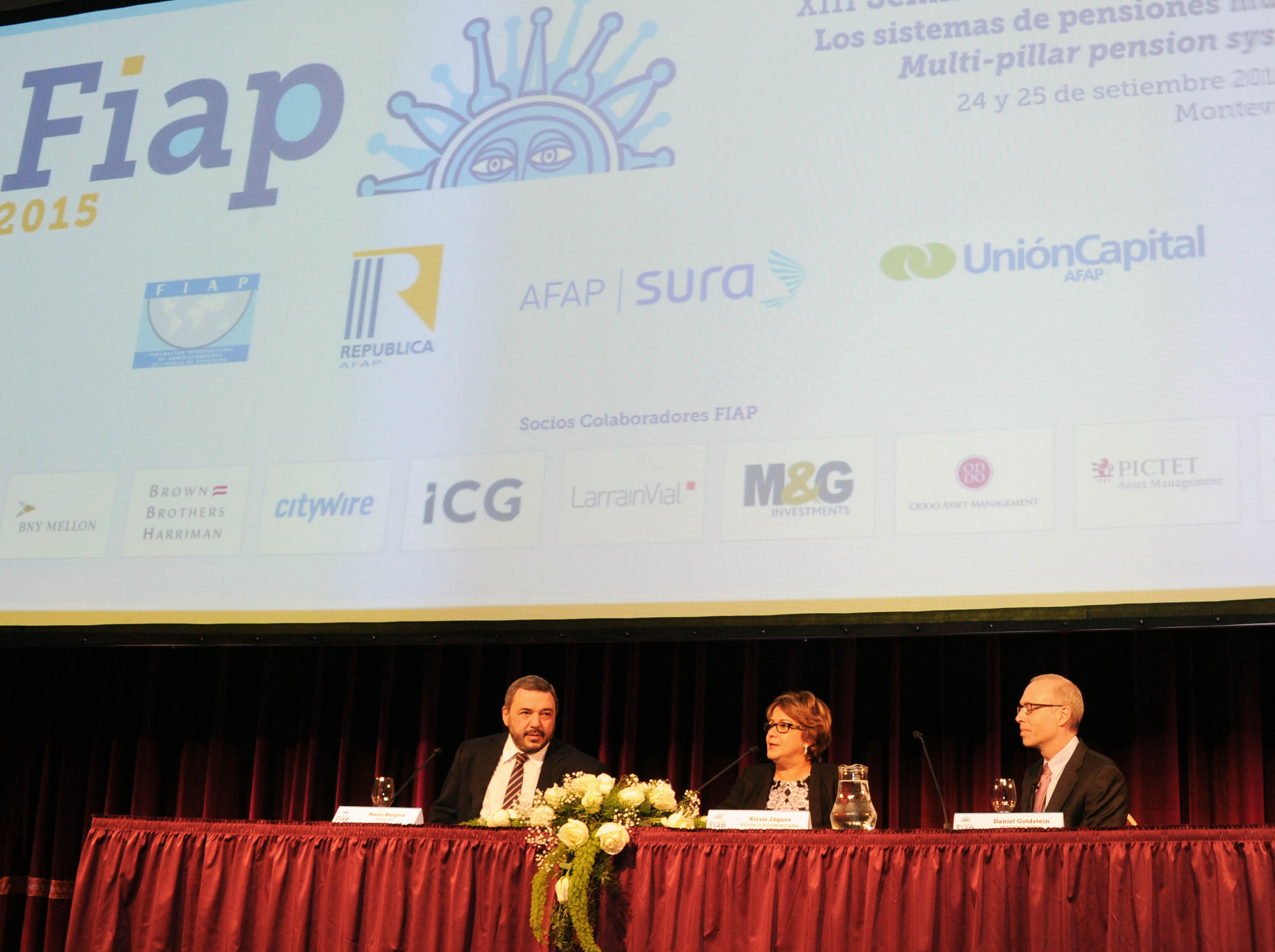 Mario Bergara en XIII Seminario Internacional FIAP