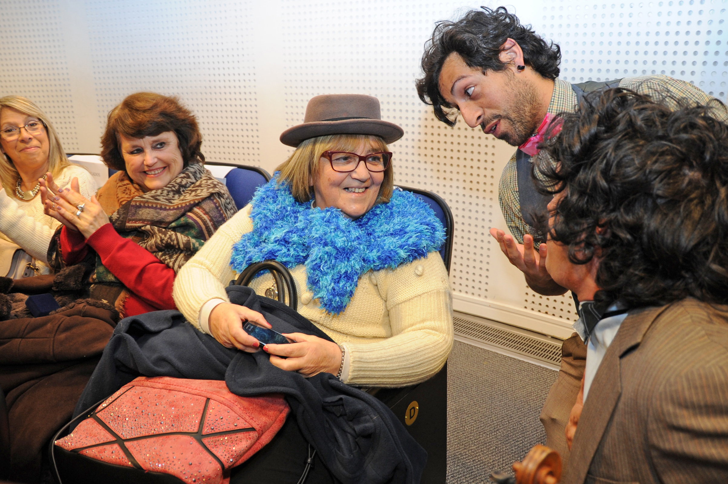 Celebración del día del Maestro y reconocimiento a docentes con 34 o más años de actuación