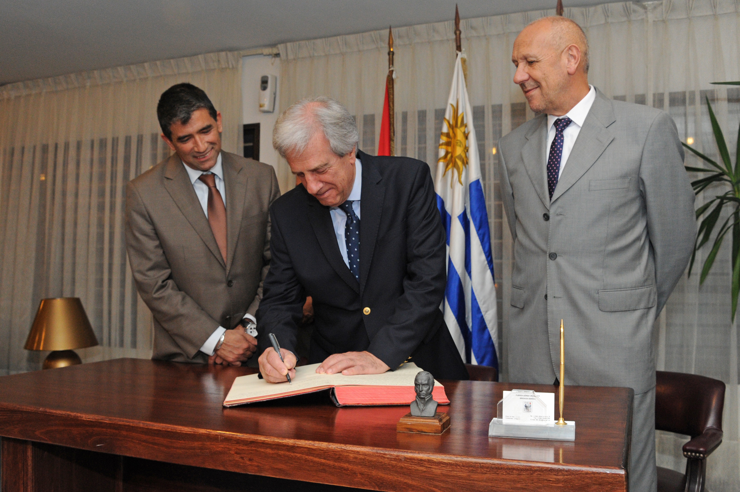 Acto de asunción del ejercicio de la Presidencia por parte de Raúl Sendic