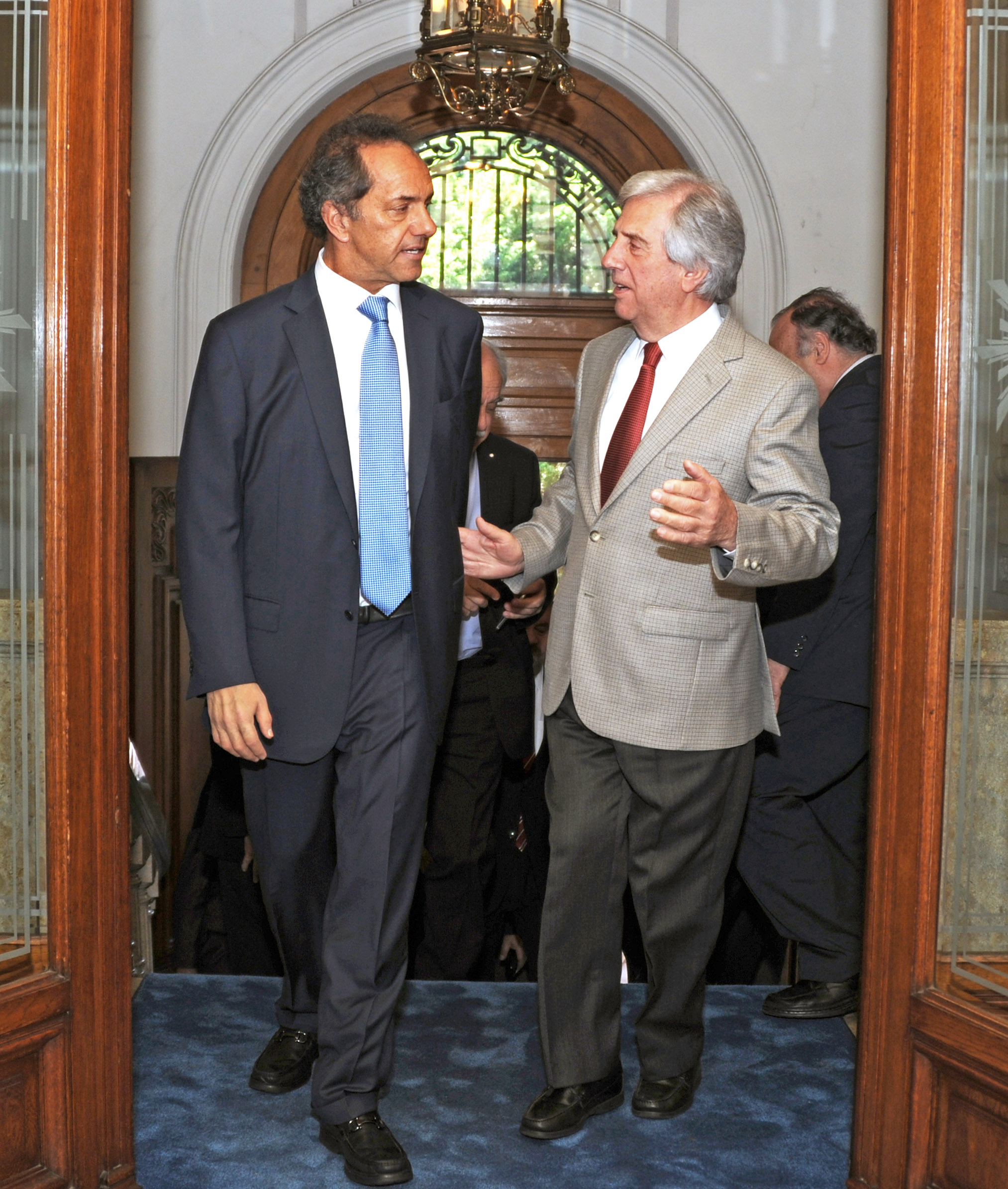 Vázquez mantuvo una reunión privada con Daniel Scioli