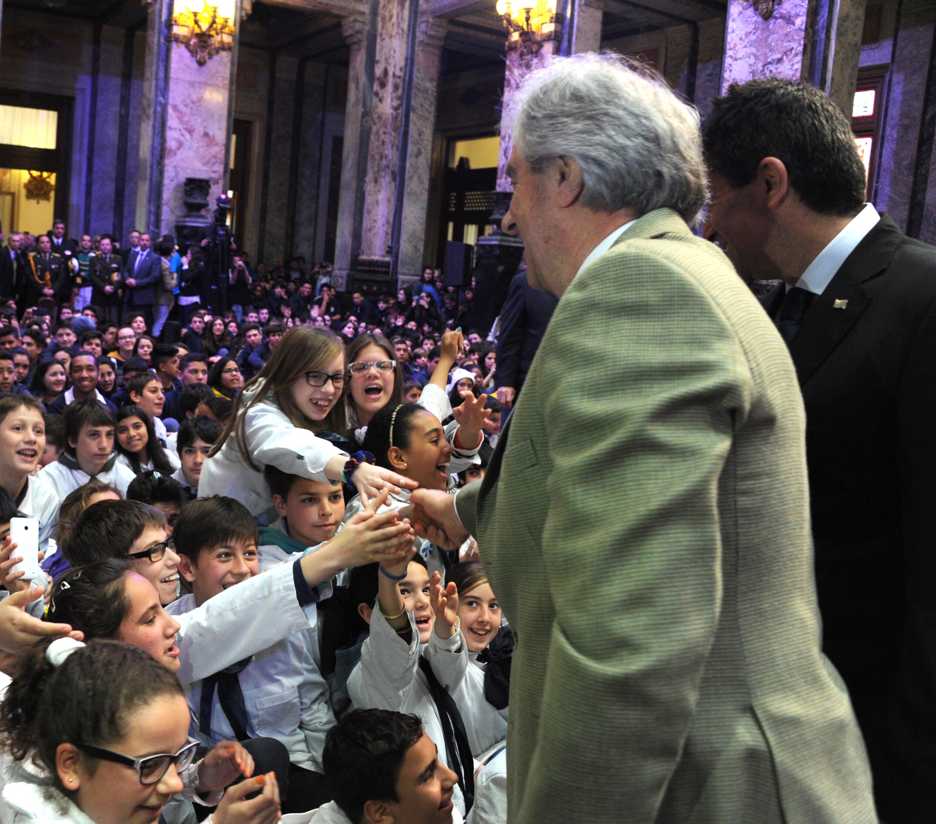 Presidente Vázquez encabezó jornada nacional de prevención de uso de bebidas alcohólicas