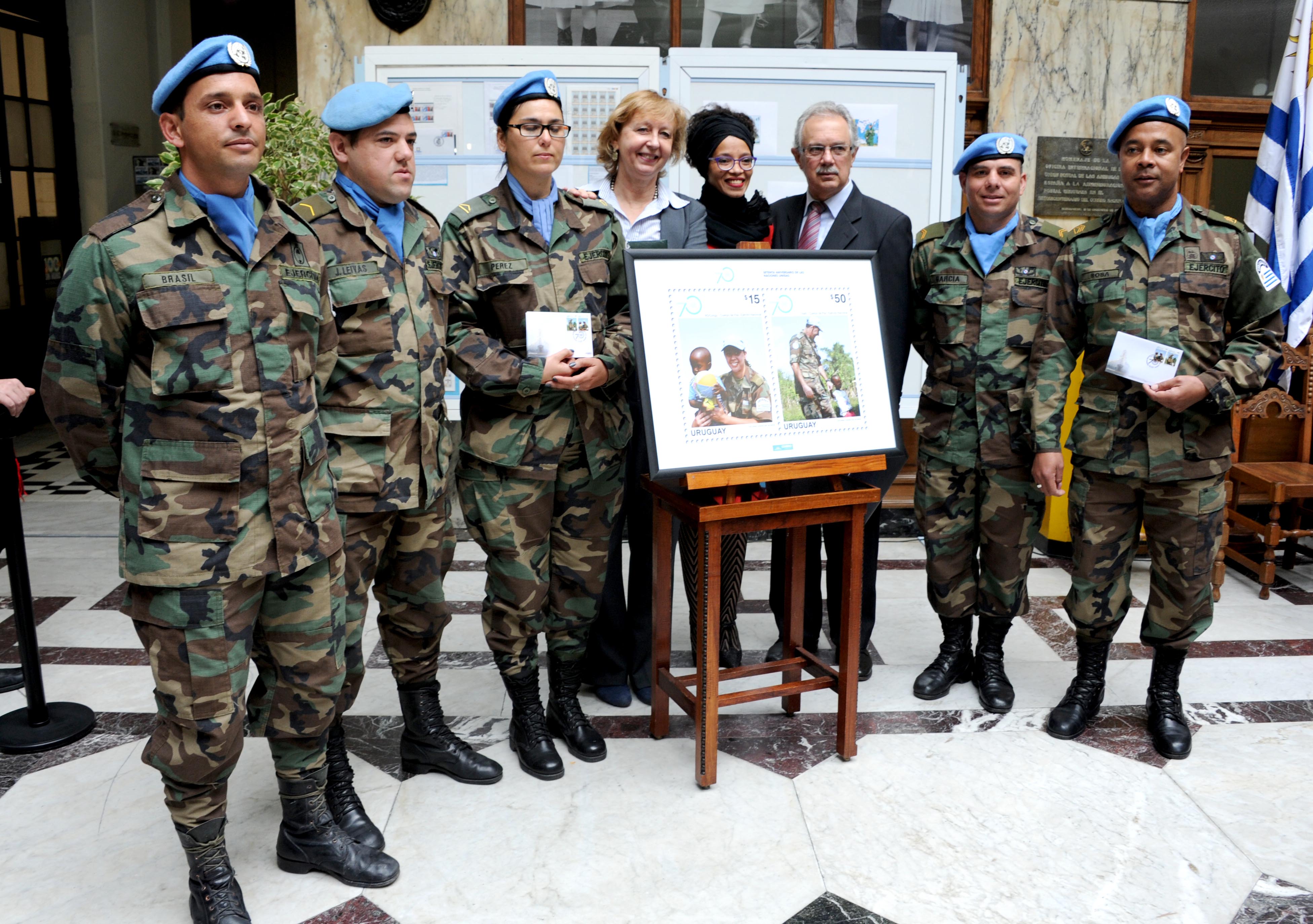 Correo y MRREE presentaron los sellos conmemorativos del 70° aniversario de las Naciones Unidas